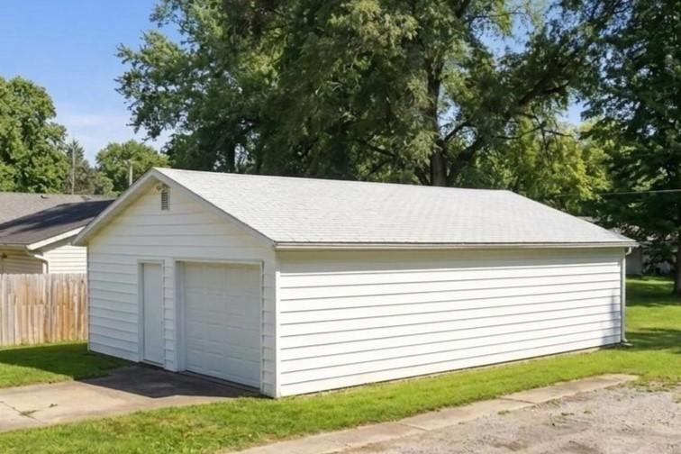 2nd image of 19 12th St Ne, Faribault, MN 55021 | MLS# 7113199