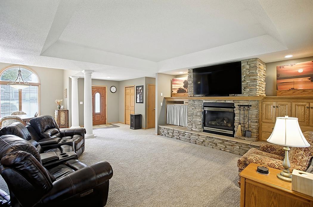 2nd image of 1600 Patriot Dr, Fairmont, MN 56031 | MLS# 7113227