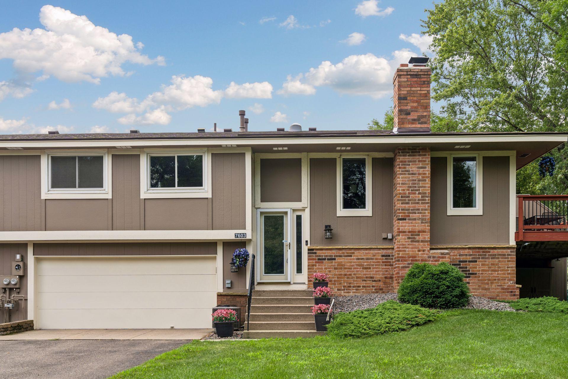 2nd image of 7603 Zinnia Wy, Maple Grove, MN 55311 | MLS# 7113244
