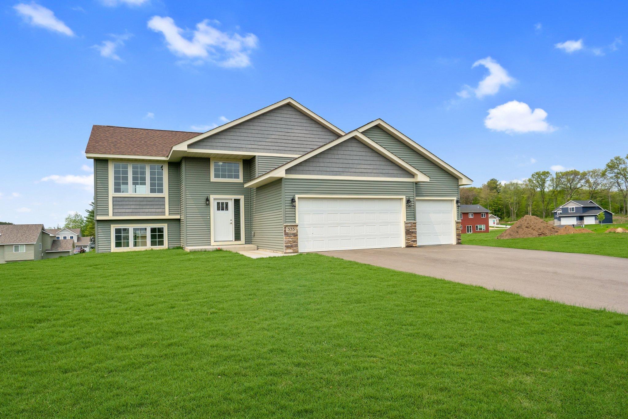34th image of 335 Cypress St, Somerset, WI 54025 | MLS# 7113282