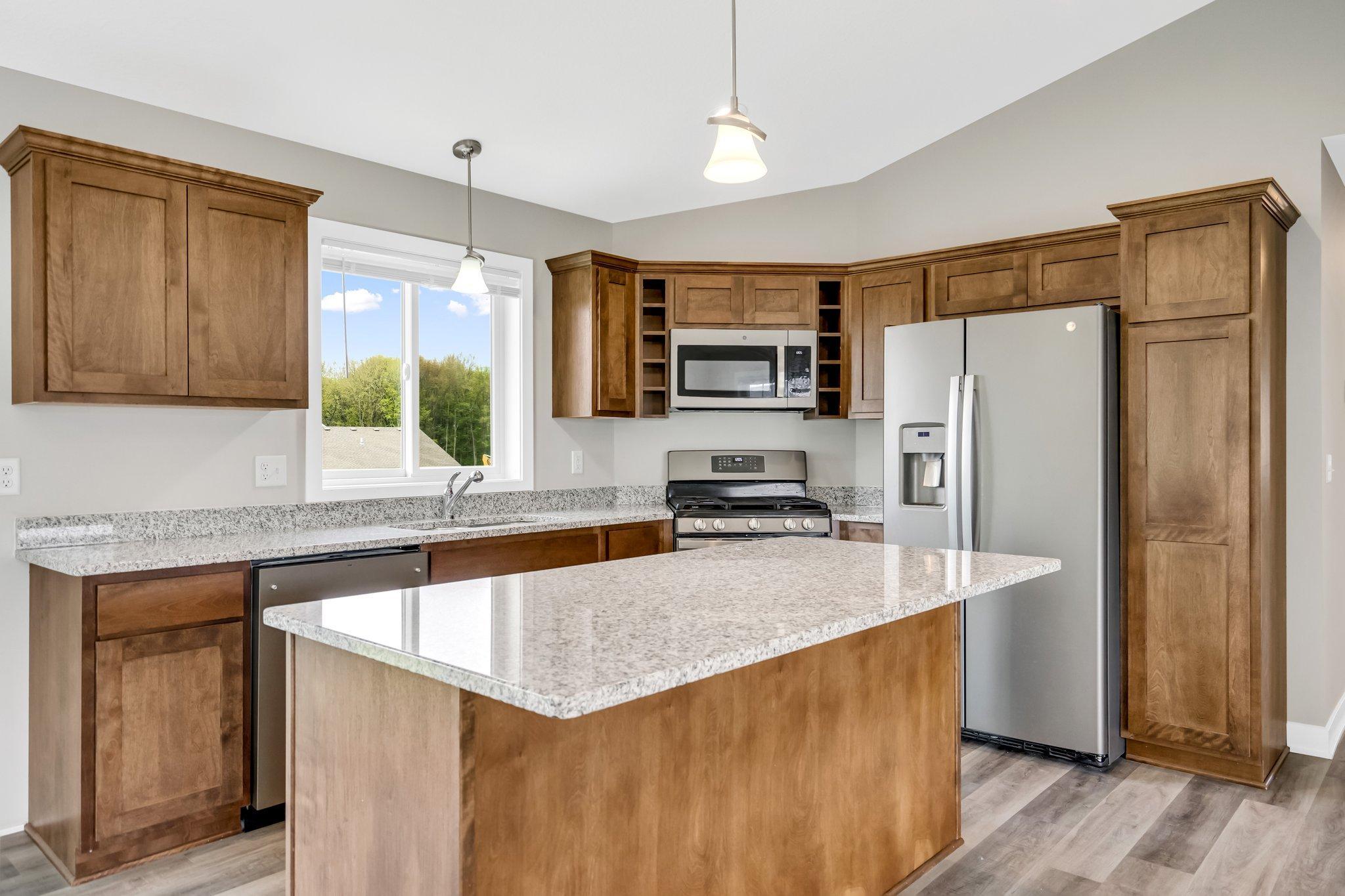 5th image of 335 Cypress St, Somerset, WI 54025 | MLS# 7113282