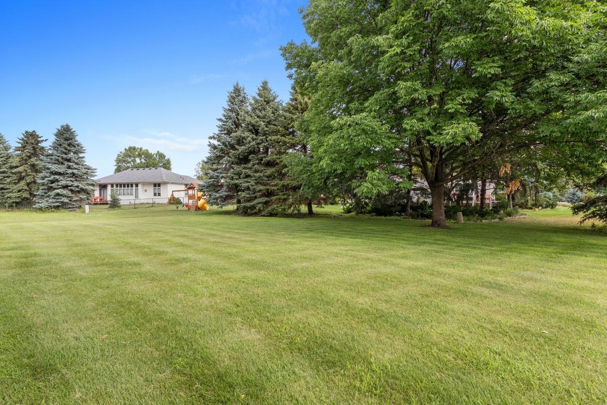 32nd image of 9112 Dunbar Knl N, Brooklyn Park, MN 55443 | MLS# 7113284