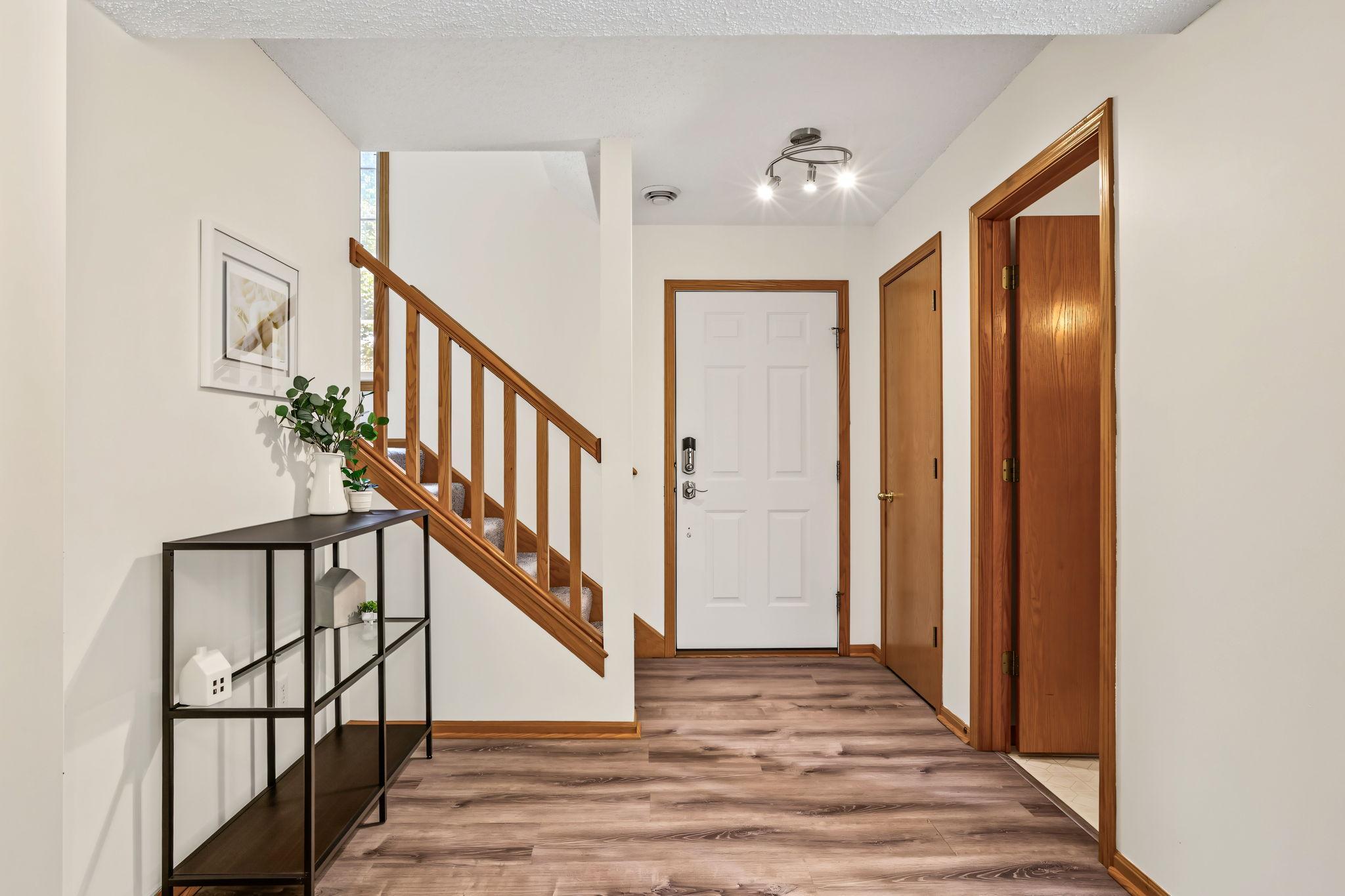 3rd image of 5811 191St St W, Farmington, MN 55024 | MLS# 7113387