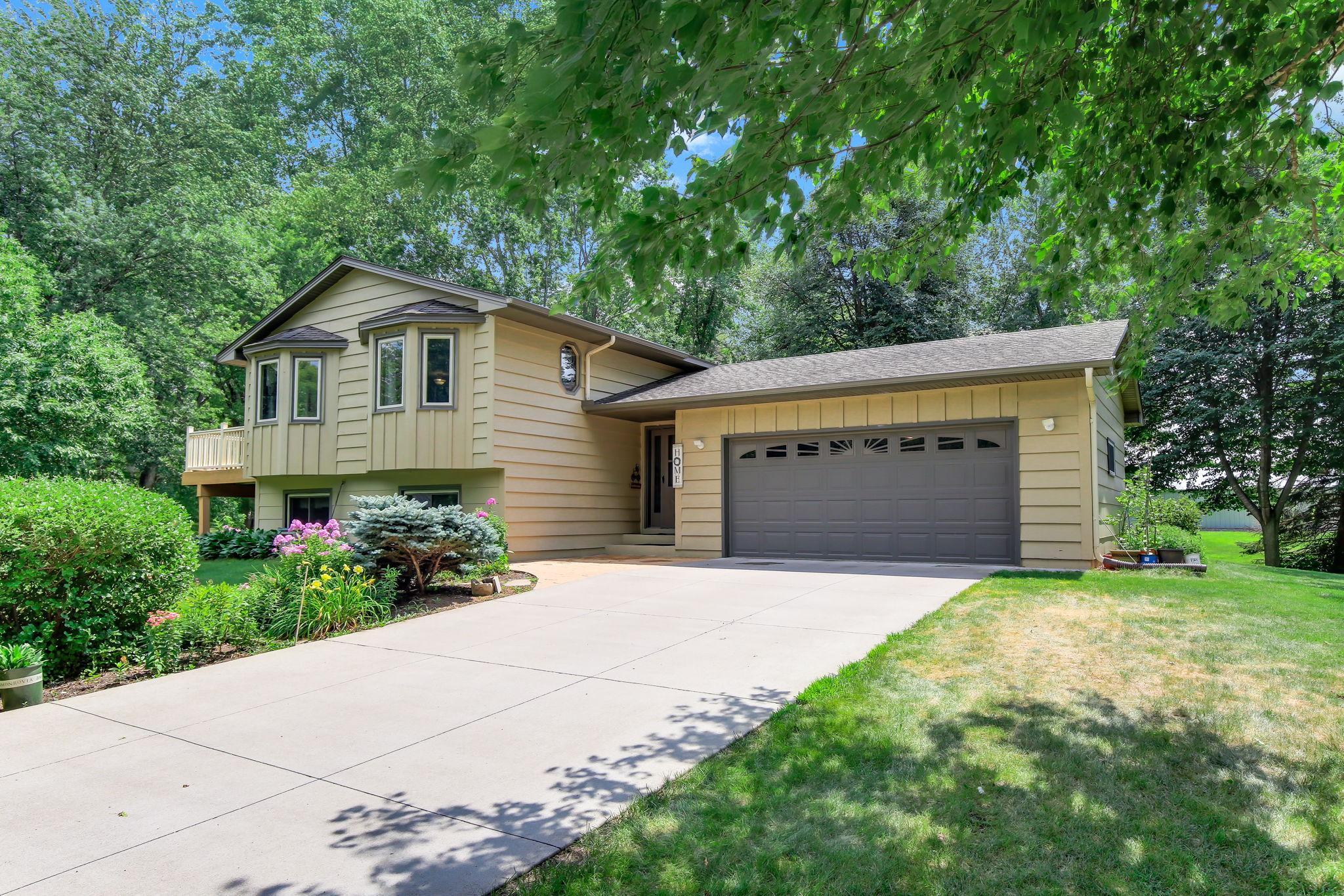 1st image of 22365 Circle Ln, Rogers, MN 55374 | MLS# 7113388