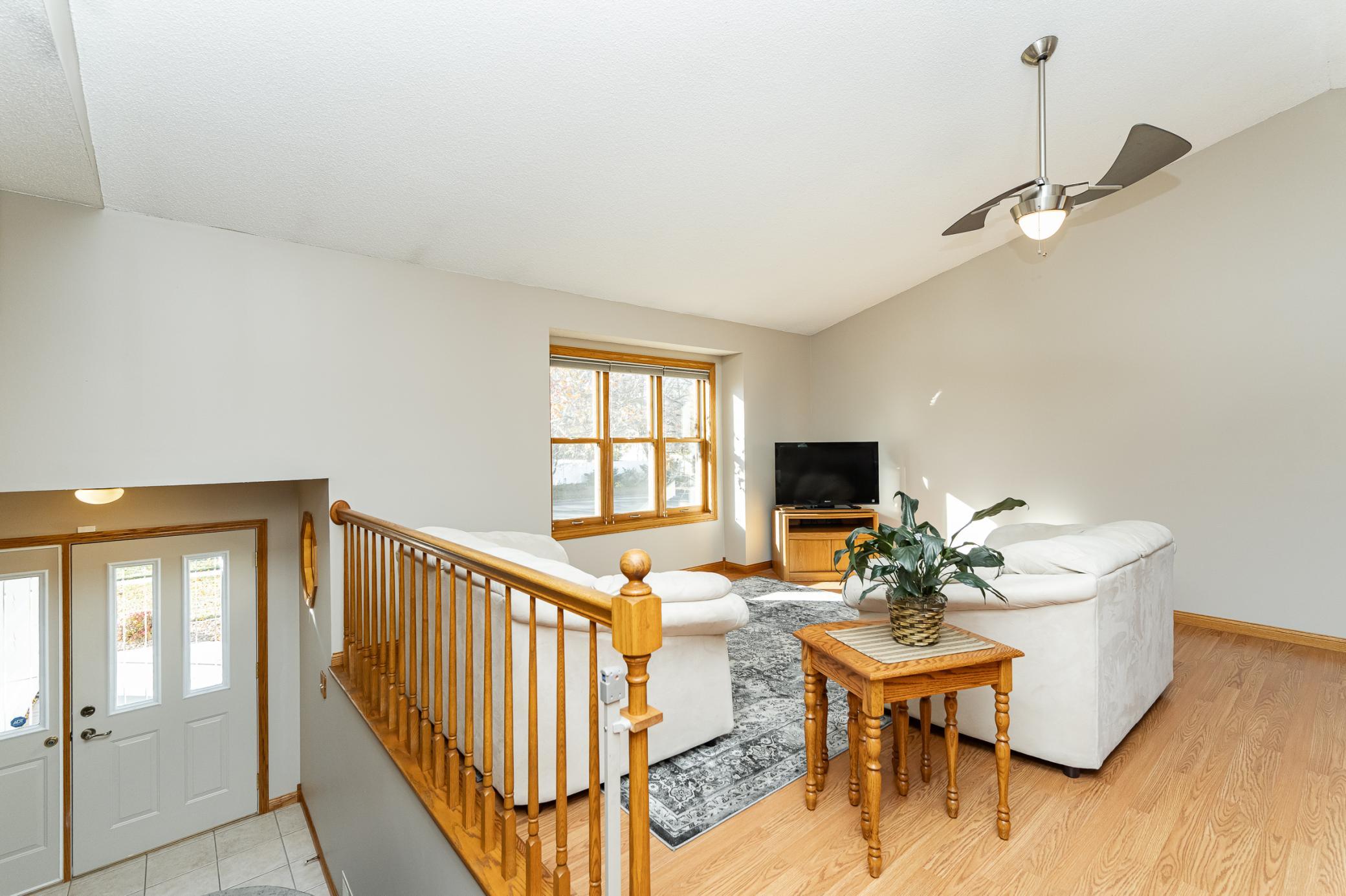 2nd image of 3401 Arbor Dr Nw, Rochester, MN 55901 | MLS# 7113454