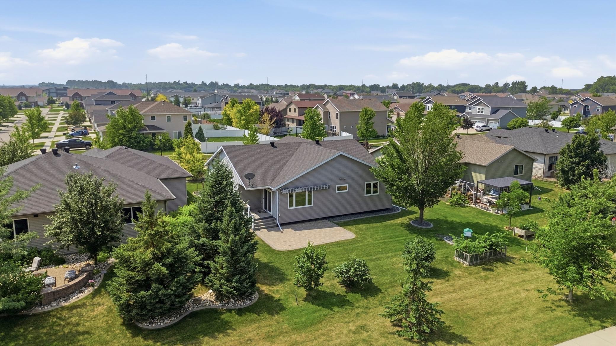 2nd image of 216 30th Ave E, West Fargo, ND 58078 | MLS# 7113514