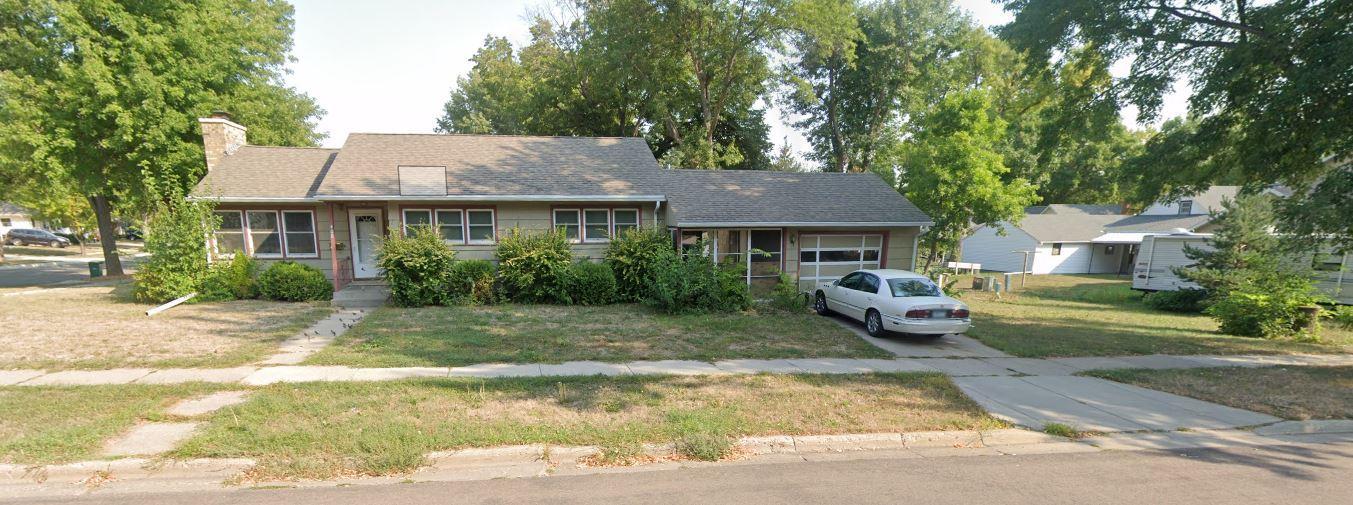 1st image of 408 Southview Dr, Marshall, MN 56258 | MLS# 7113521