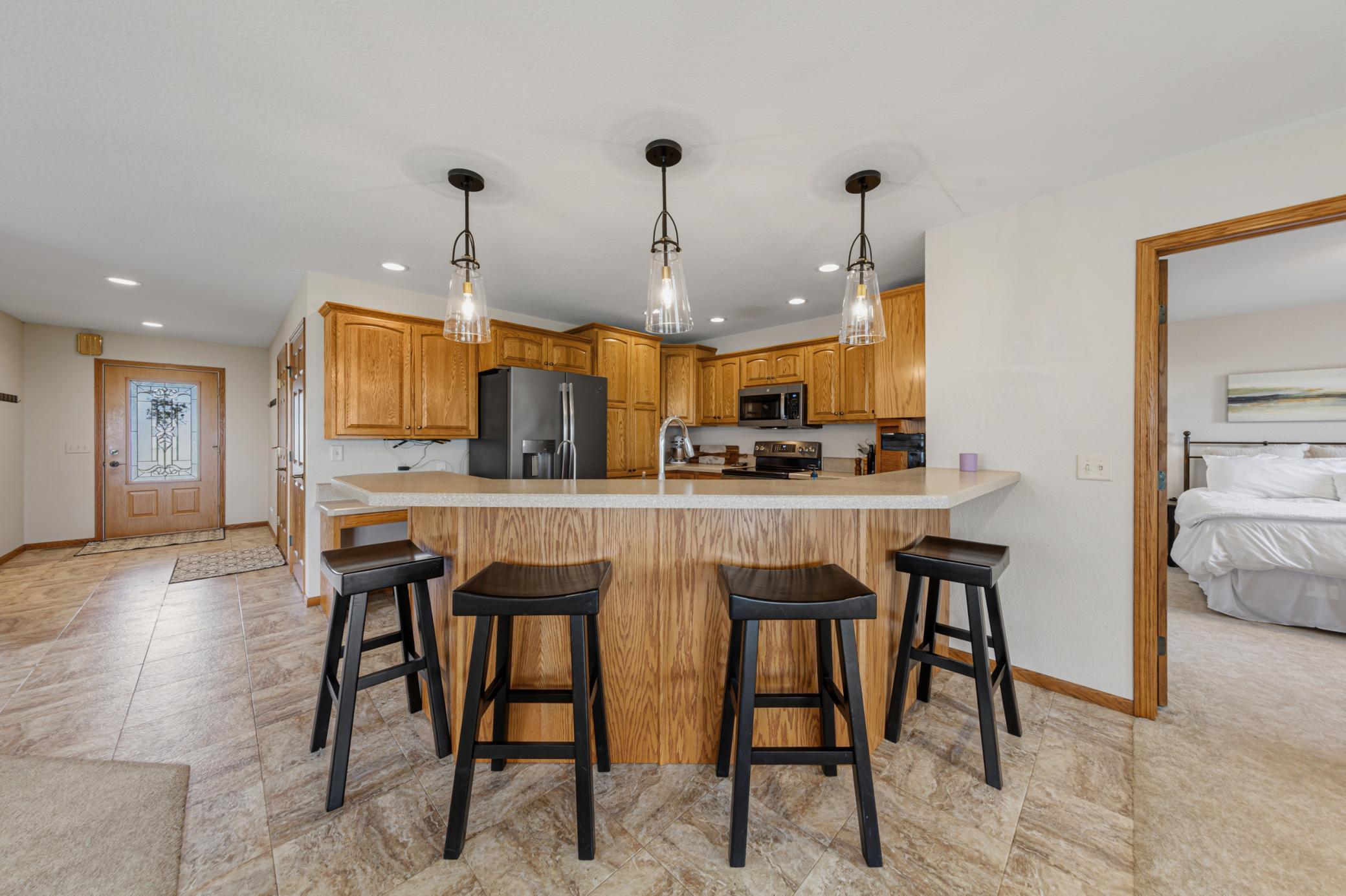 3rd image of 580 Southwind Dr, Fairmont, MN 56031 | MLS# 7113526