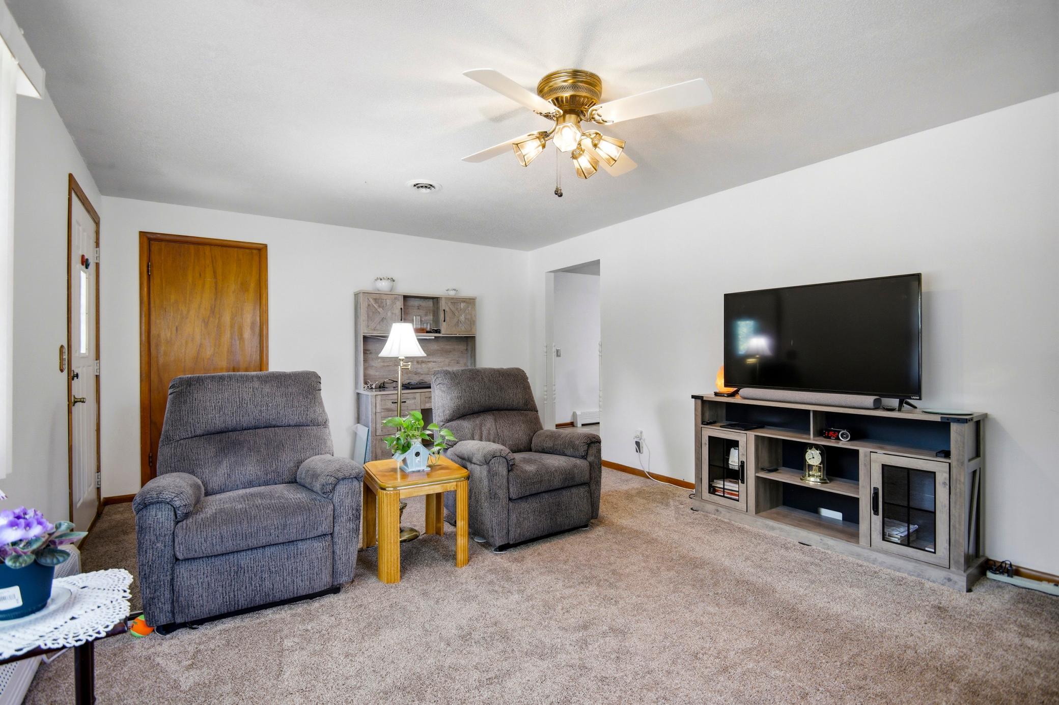 4th image of 922 Westwood Dr, Faribault, MN 55021 | MLS# 7113531