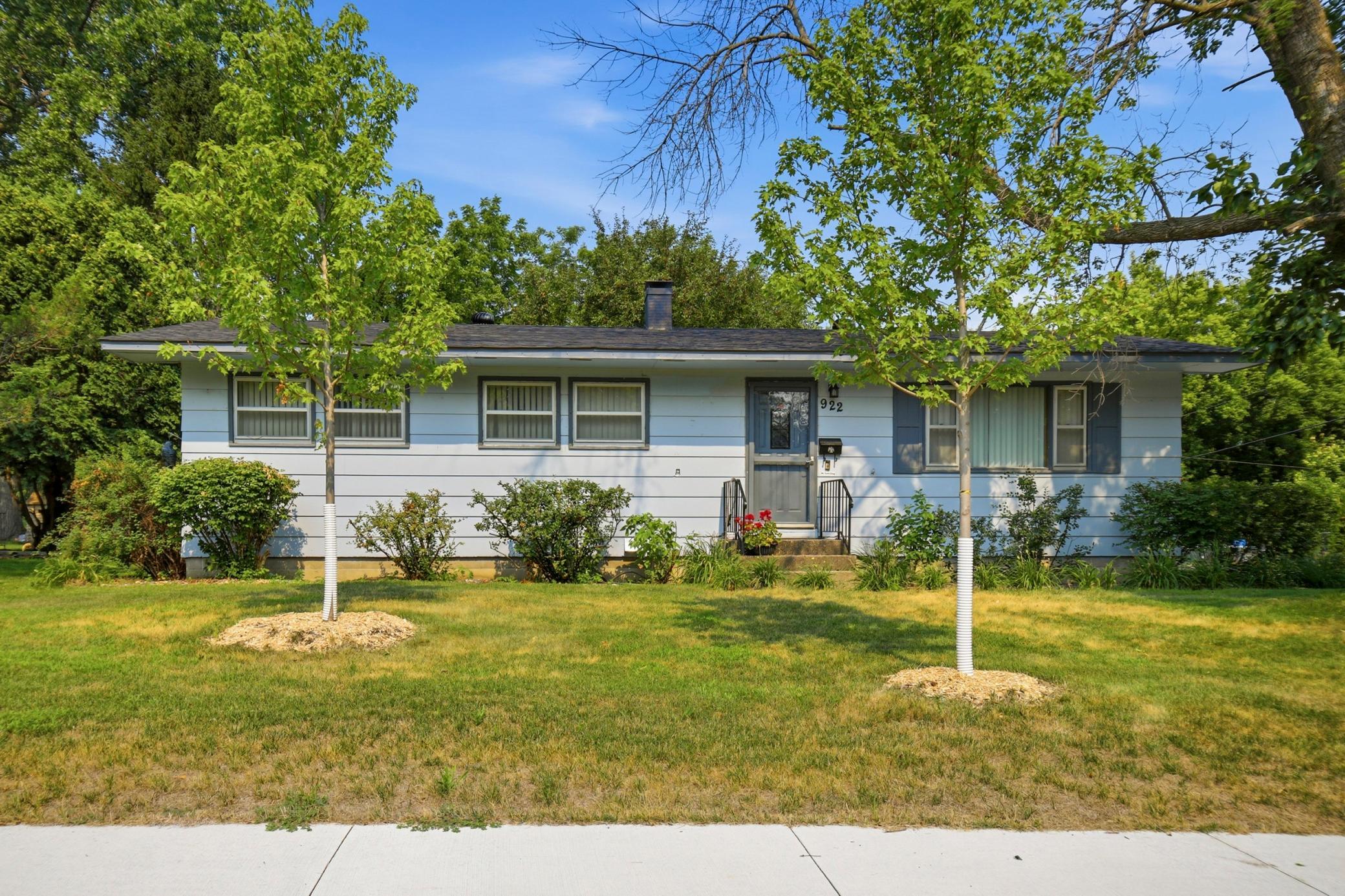 1st image of 922 Westwood Dr, Faribault, MN 55021 | MLS# 7113531