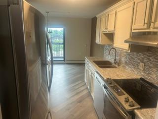 Homes for sale in Richfield, MN | 6615 Lake Shore Dr S #314, Richfield, MN 55423 | MLS# 7113575