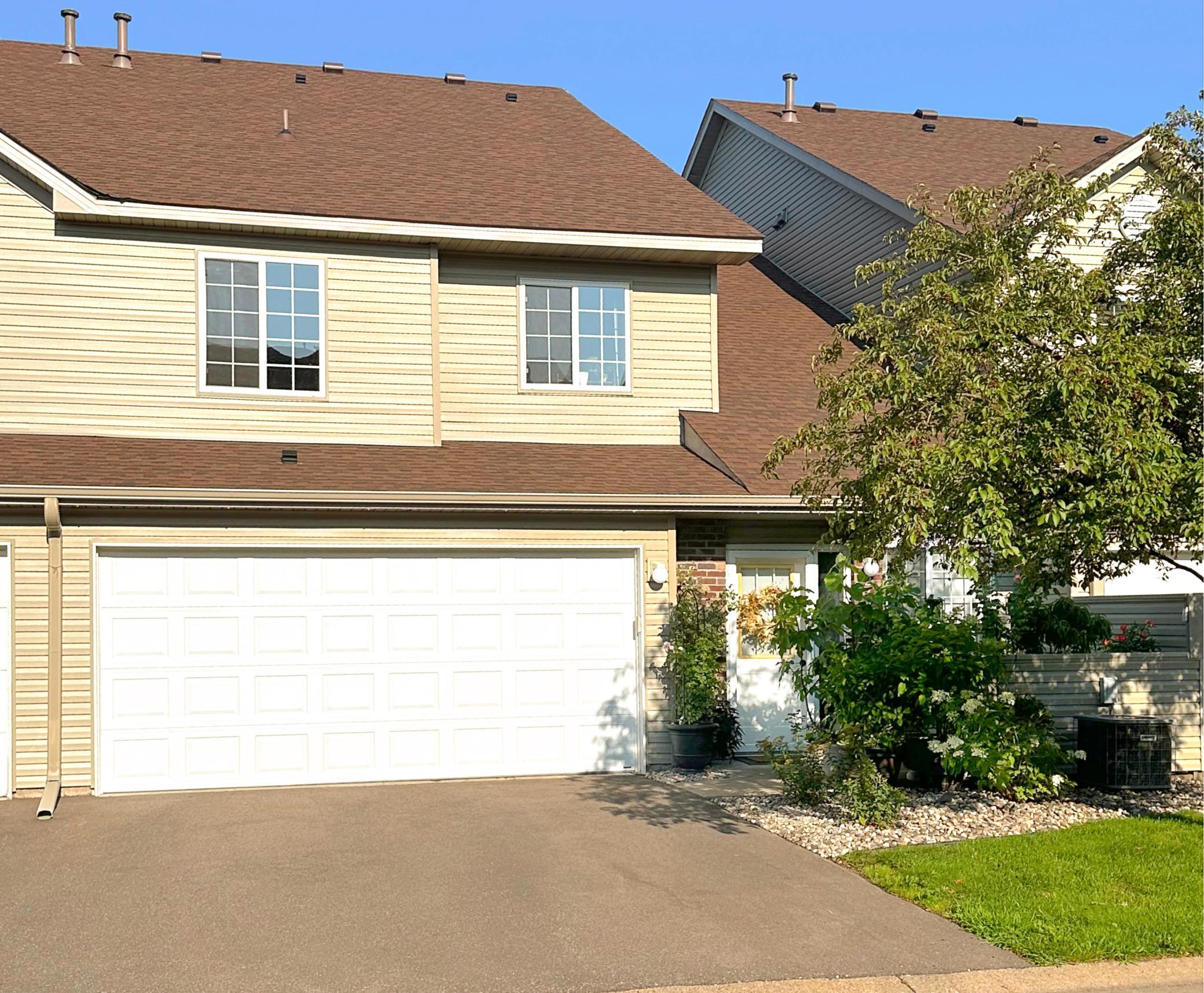 1st image of 2352 Oakridge Cir, Hudson, WI 54016 | MLS# 7113582