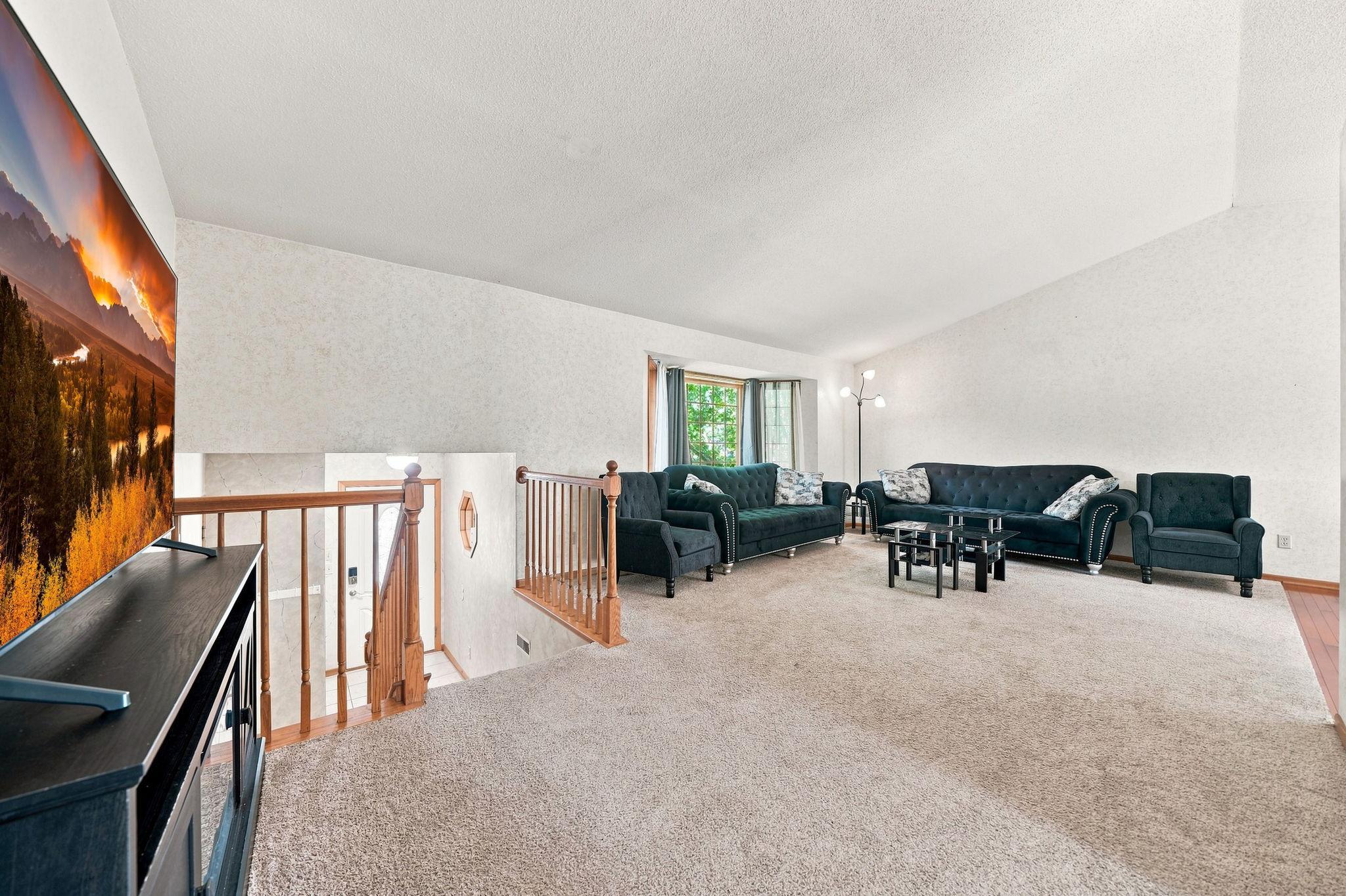 2nd image of 2710 60th St Nw, Rochester, MN 55901 | MLS# 7113614