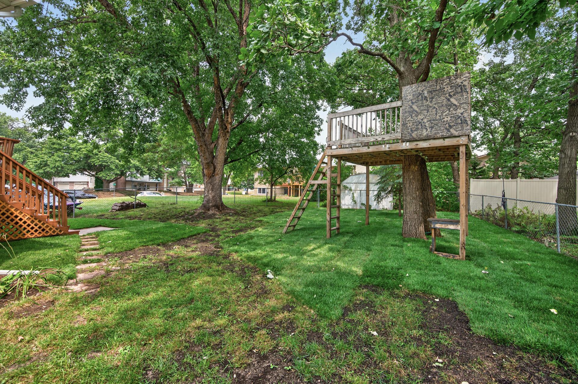 22nd image of 10665 Hummingbird St Nw, Minneapolis, MN 55433 | MLS# 7113683