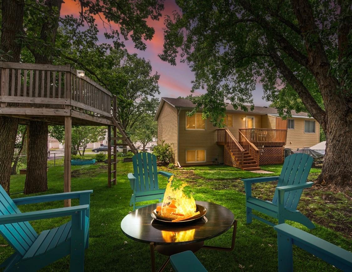 3rd image of 10665 Hummingbird St Nw, Minneapolis, MN 55433 | MLS# 7113683