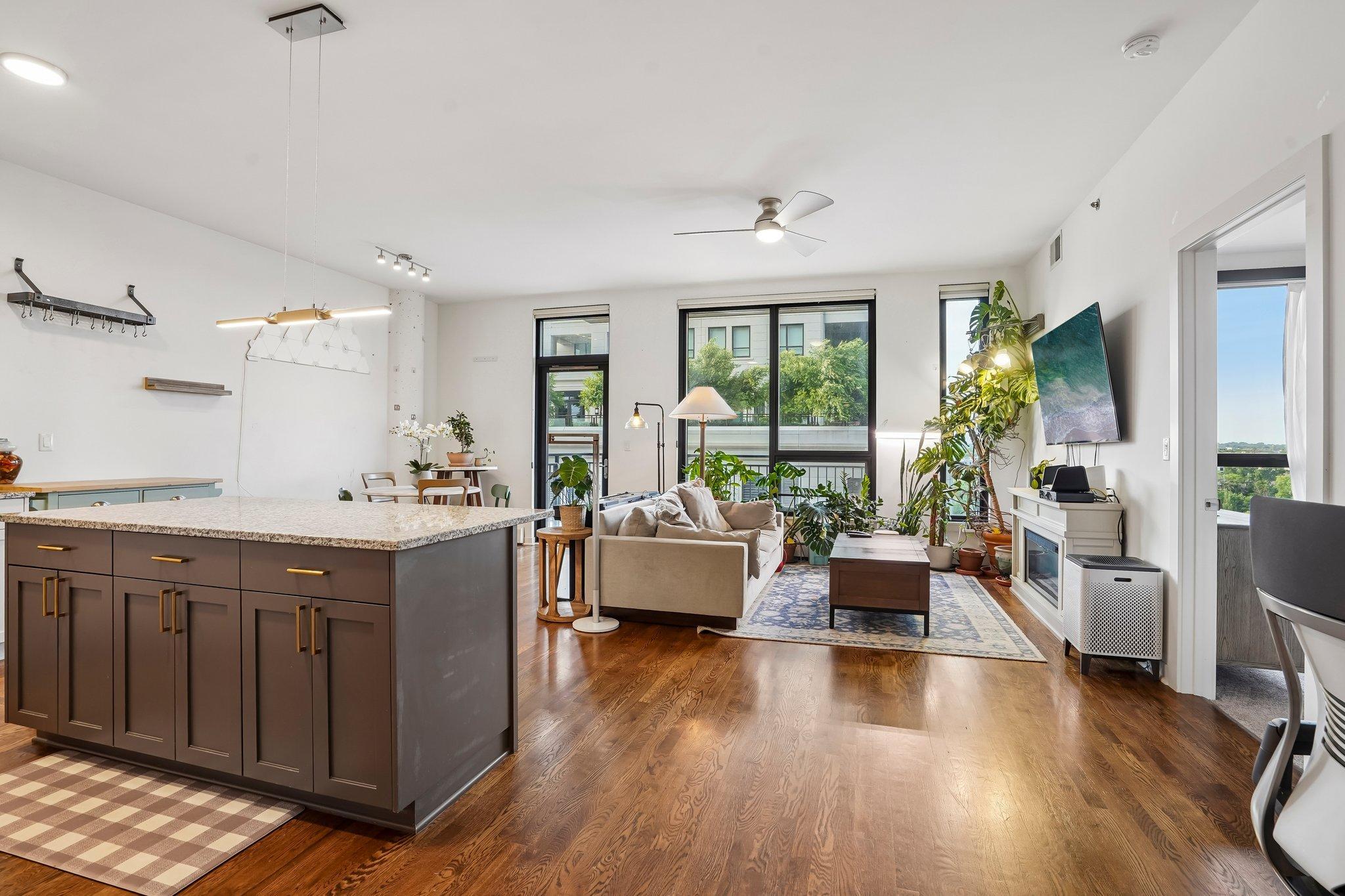 2nd image of 1240 S 2Nd St #622, Minneapolis, MN 55415 | MLS# 7113695