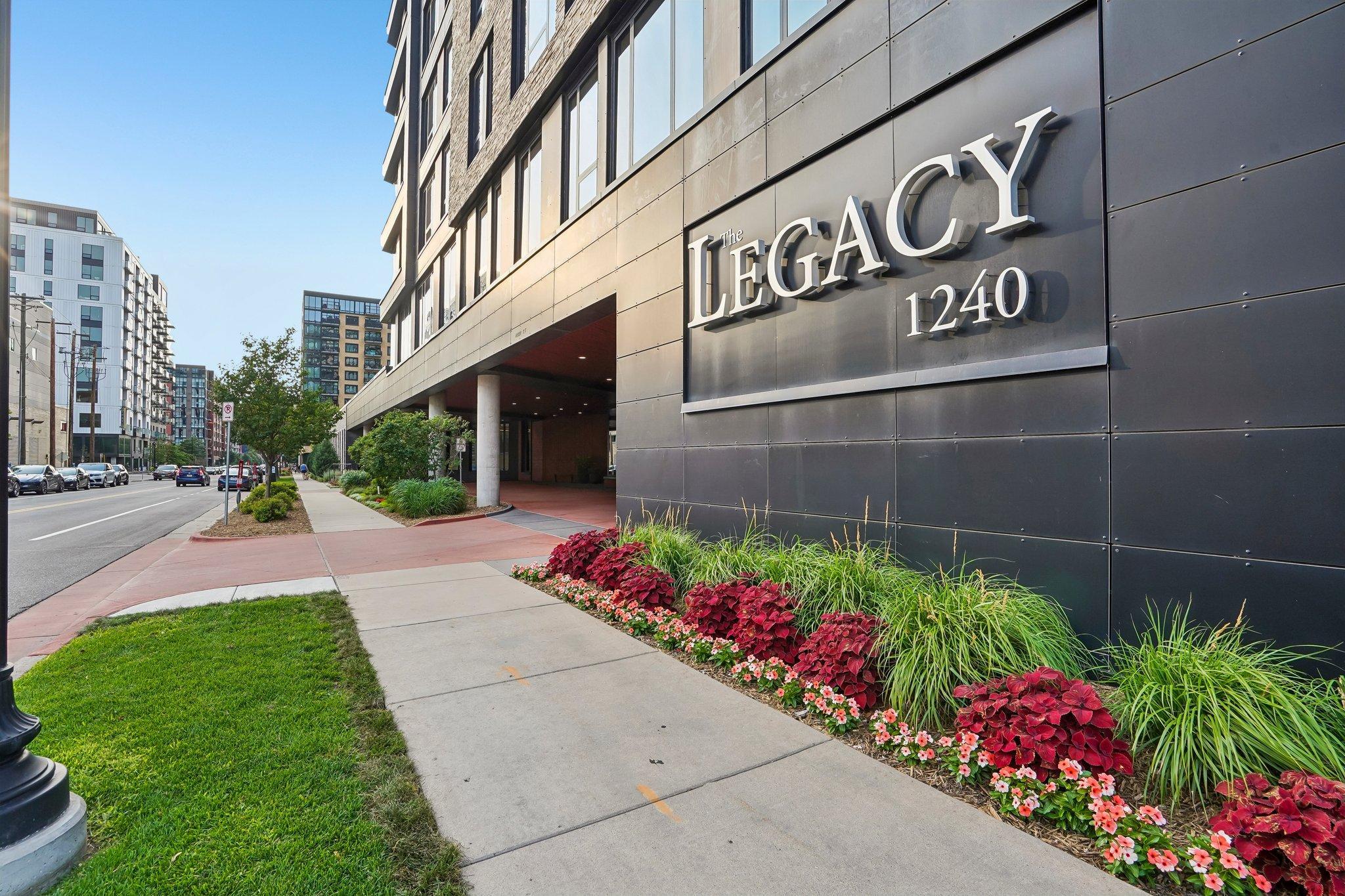 1st image of 1240 S 2Nd St #622, Minneapolis, MN 55415 | MLS# 7113695
