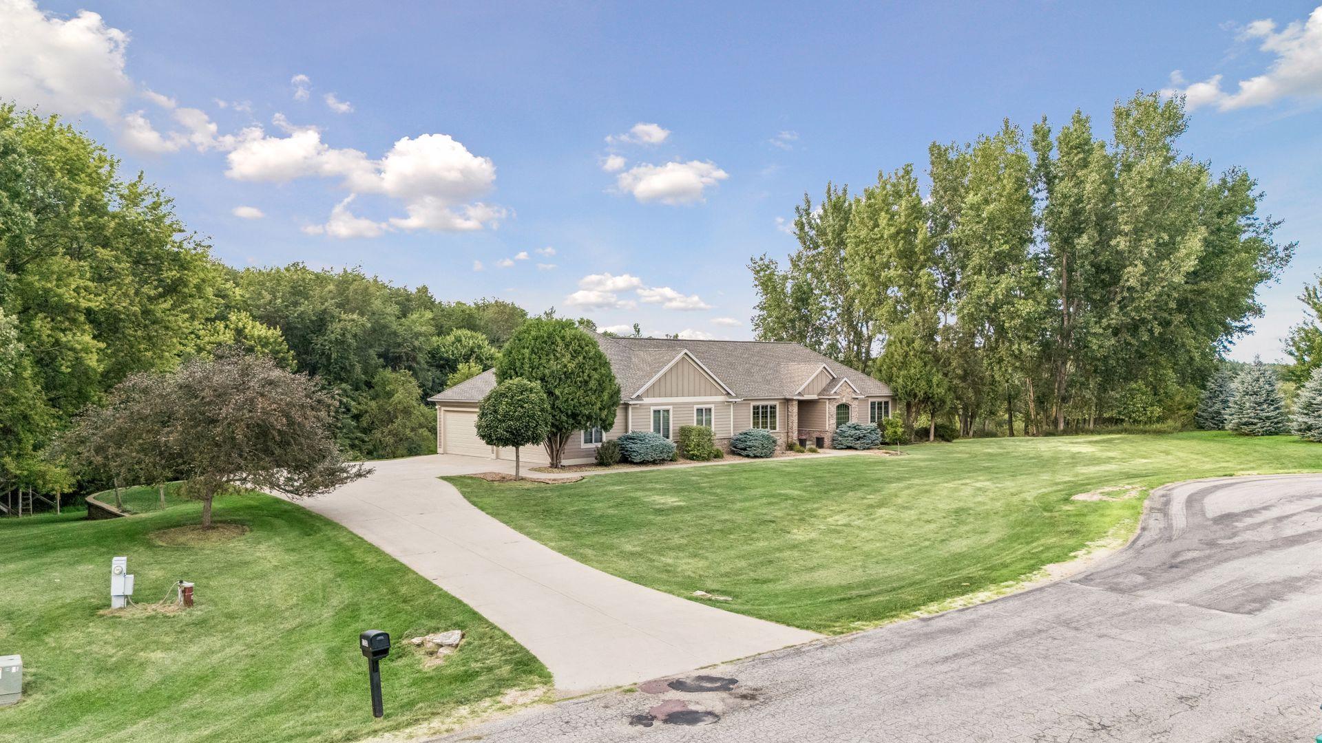 4th image of 1057 Ridge Crest Ln Nw, Rochester, MN 55901 | MLS# 7113700