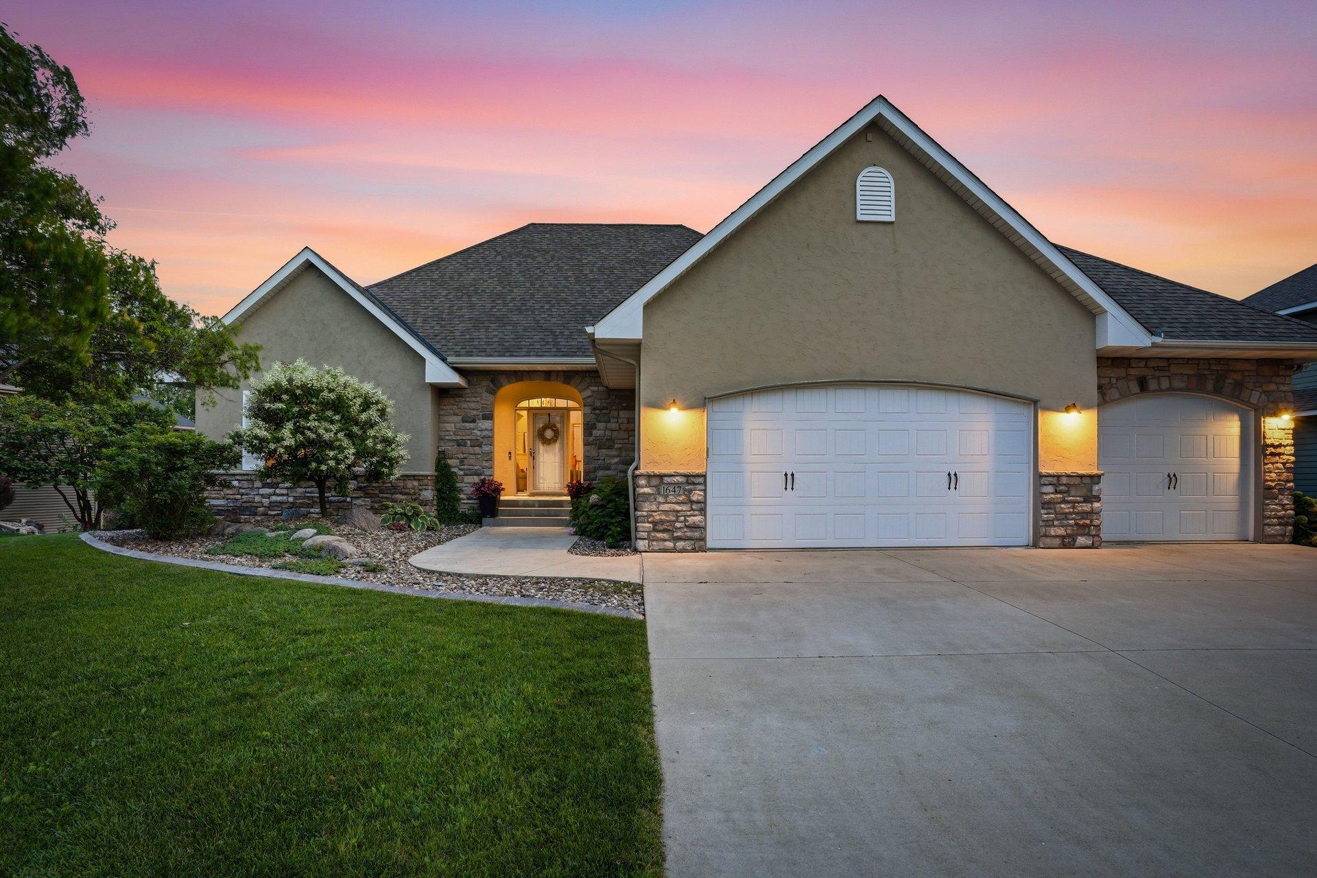 1st image of 1647 Seashell Ln, Waconia, MN 55387 | MLS# 7113712