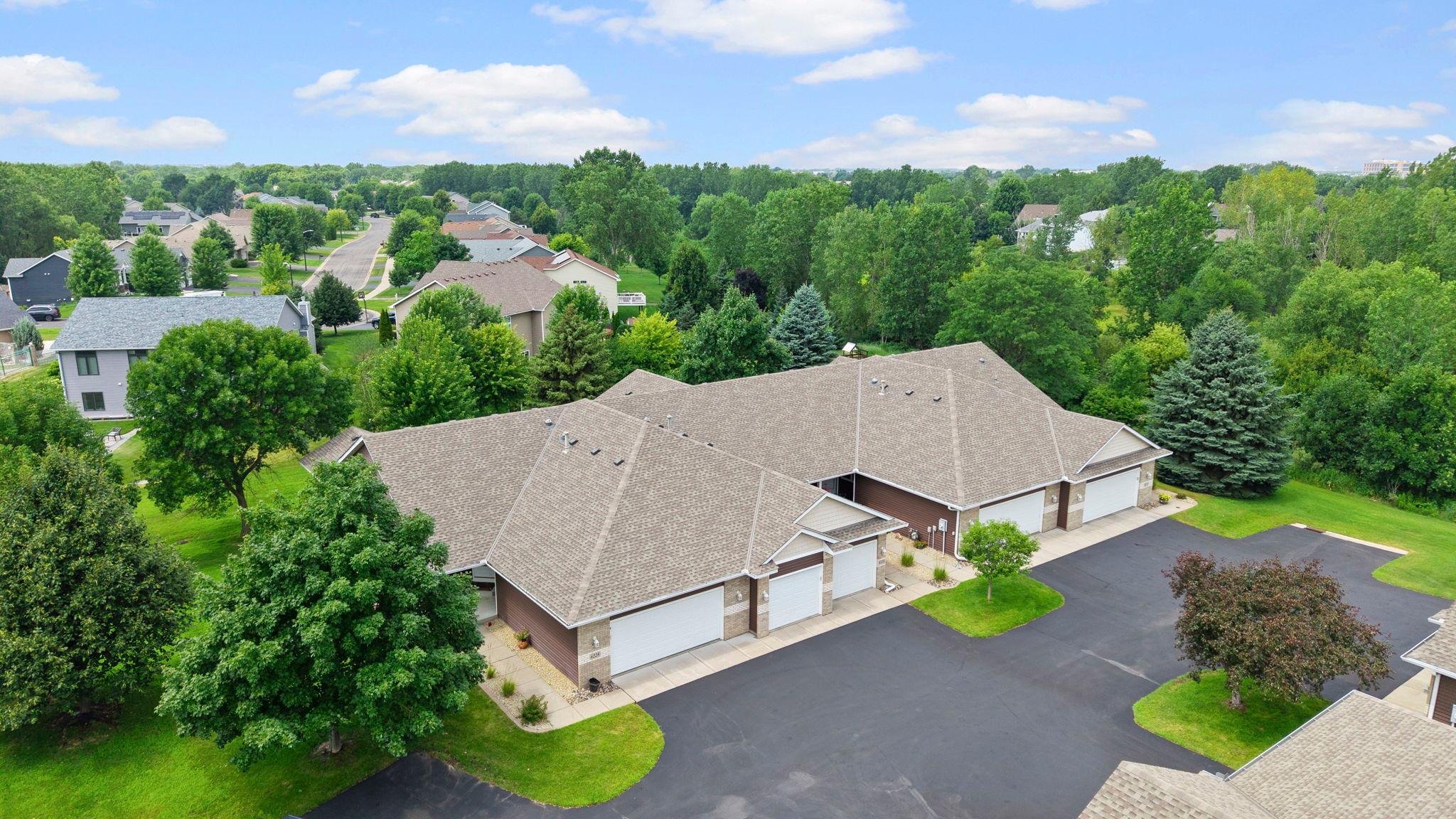 2nd image of 6228 Creekview Ln N, Brooklyn Park, MN 55443 | MLS# 7113733