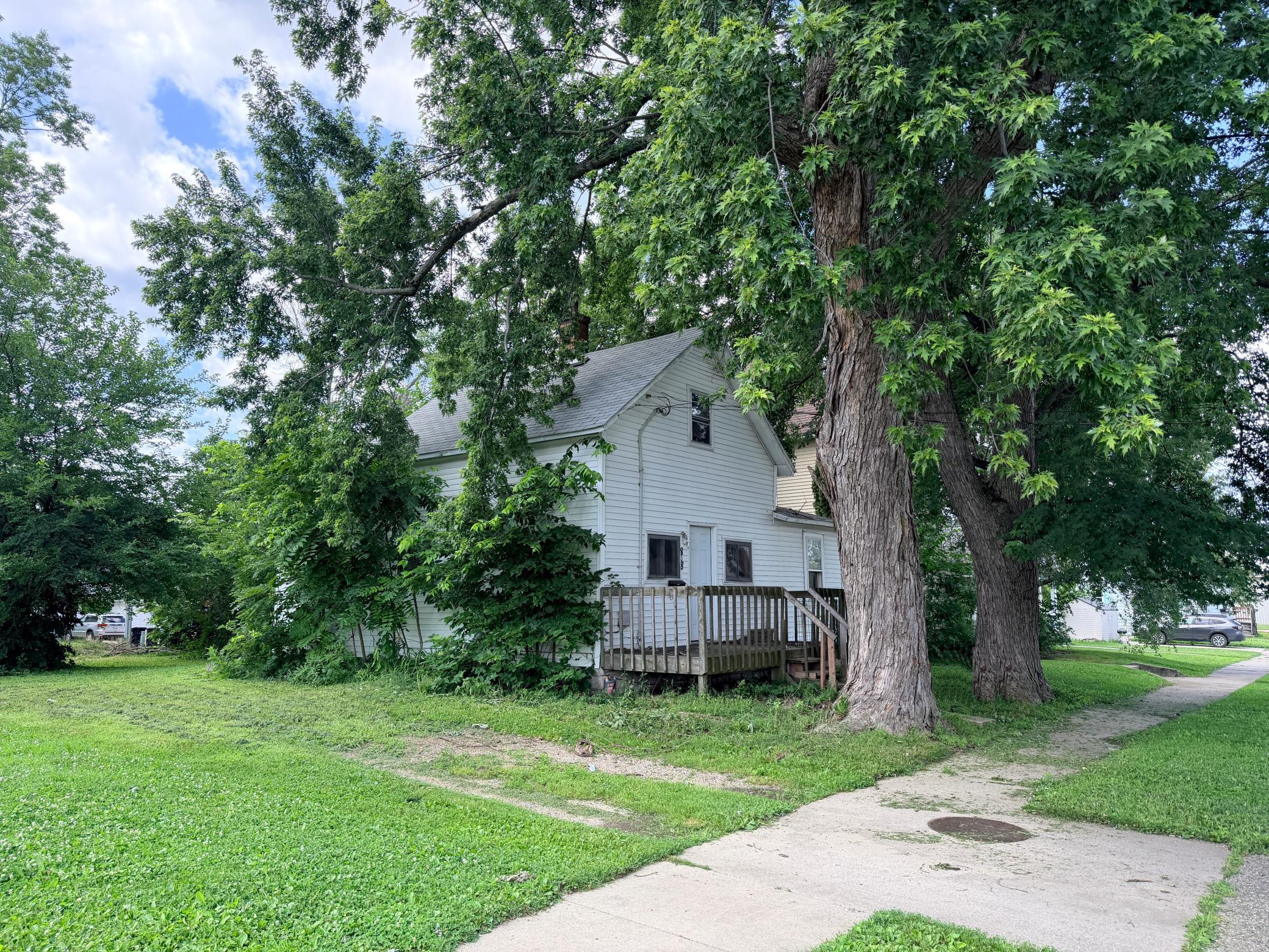 2nd image of 808 5th Ave Ne, Austin, MN 55912 | MLS# 7113753