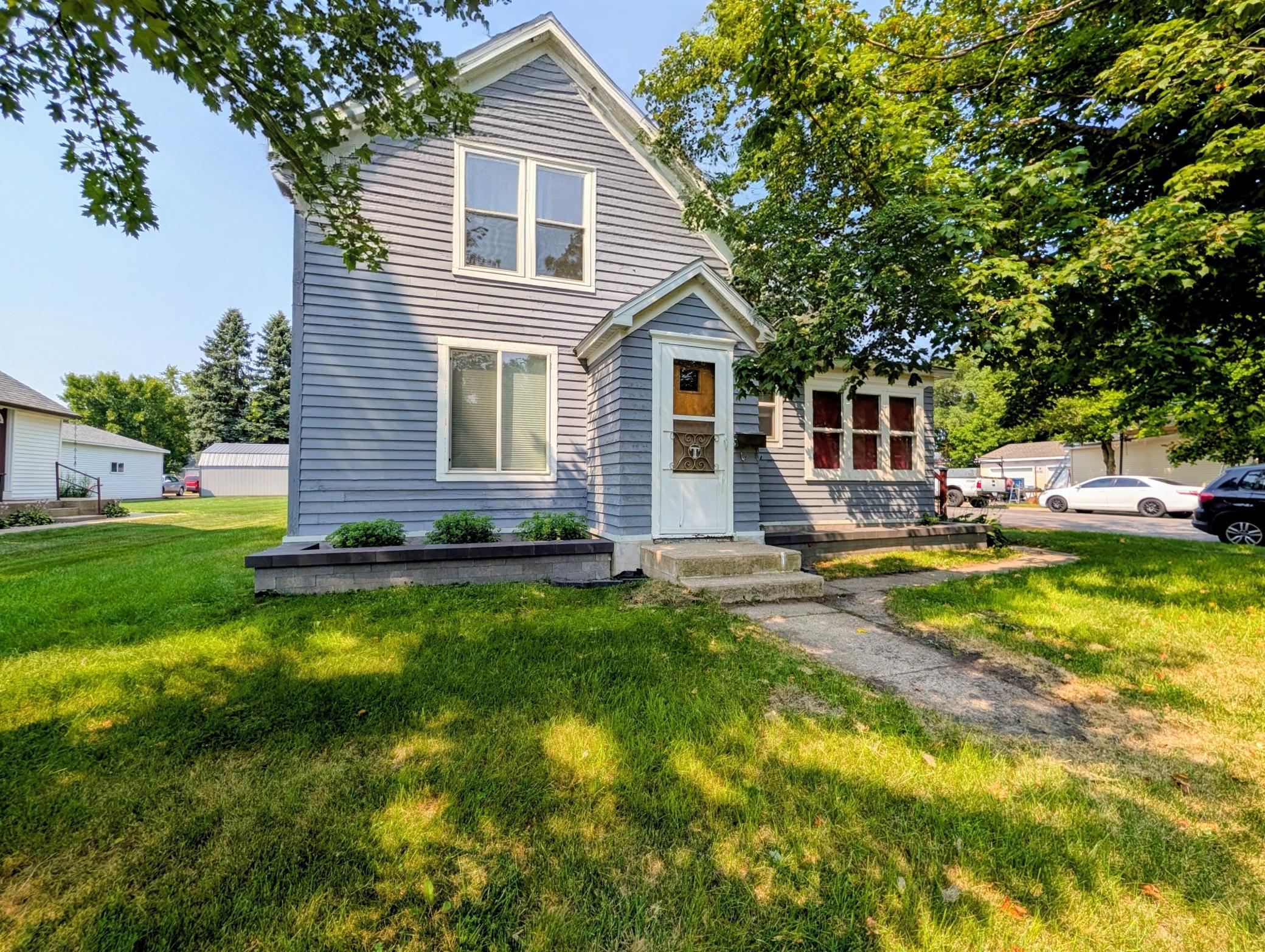 2nd image of 103 3rd St Sw, Melrose, MN 56352 | MLS# 7113793