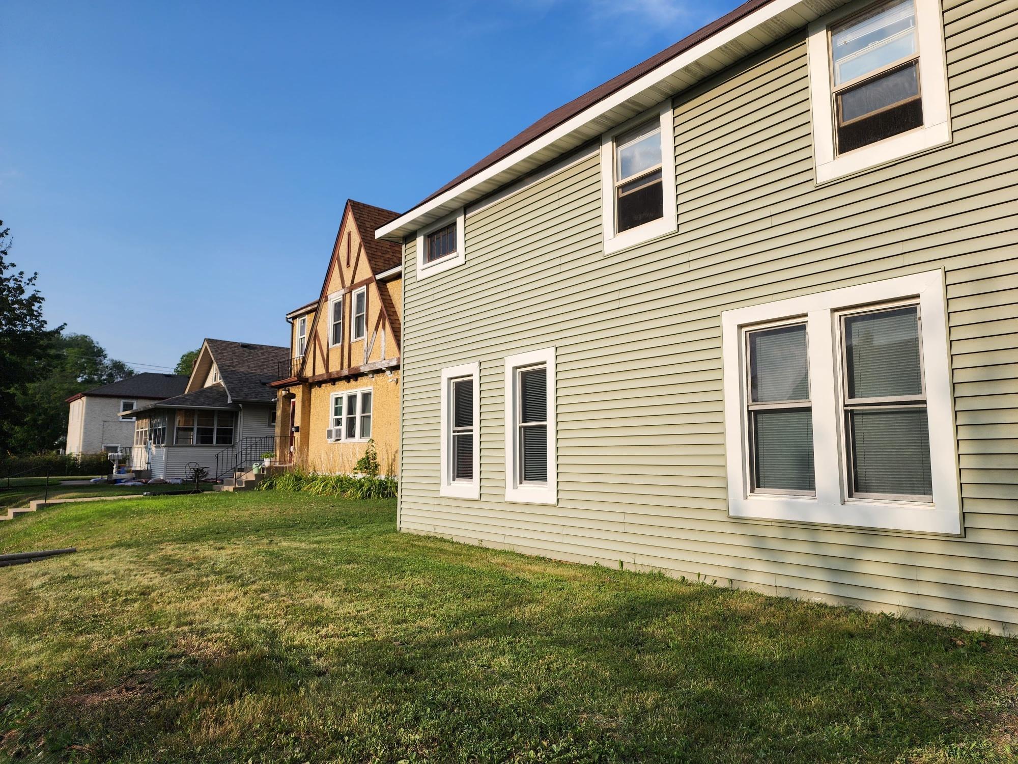 3rd image of 119 10Th Ave S, South Saint Paul, MN 55075 | MLS# 7113835