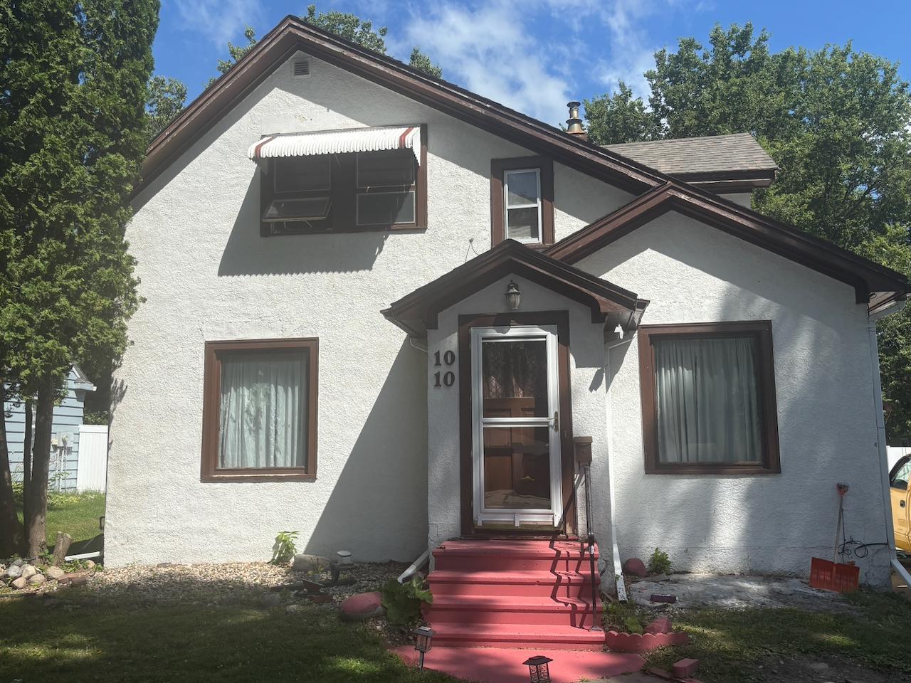 2nd image of 1010 Trott Ave Sw, Willmar, MN 56201 | MLS# 7113848