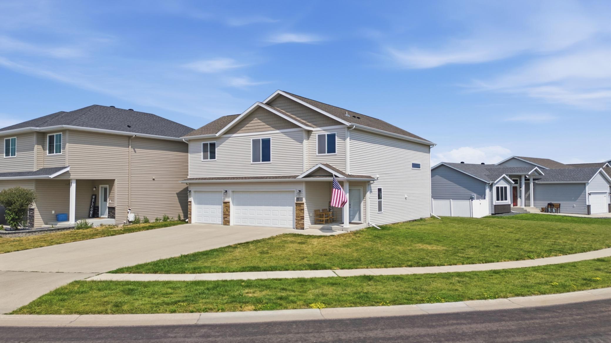 2nd image of 6093 59th St S, Fargo, ND 58104 | MLS# 7113935