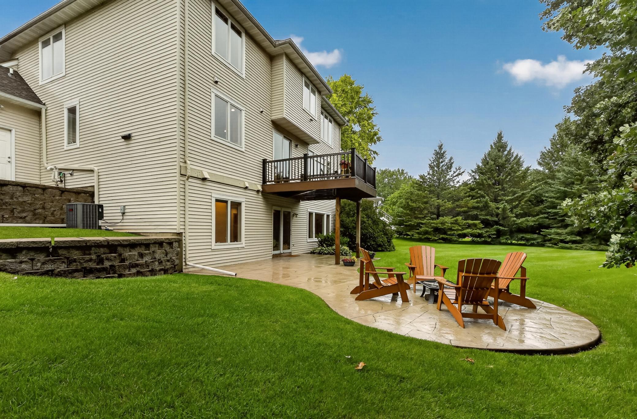3rd image of 5015 Regal Oak Ln Sw, Rochester, MN 55902 | MLS# 7113936