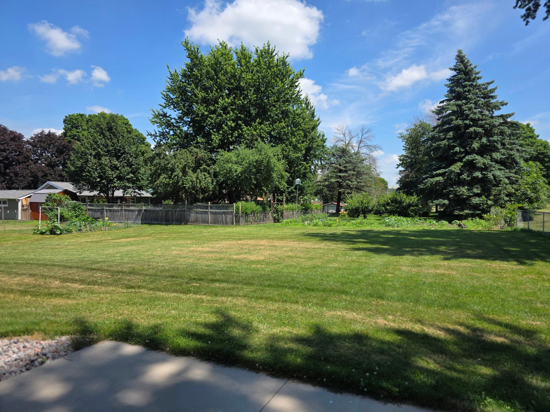 2nd image of 411 Bullis St, Kenyon, MN 55946 | MLS# 7113966