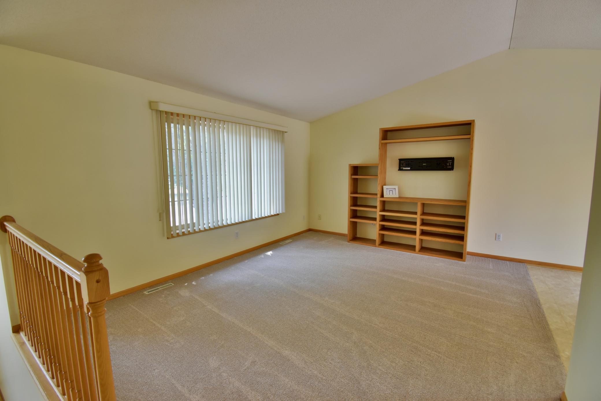 5th image of 1043 Lawrence Cir, Sartell, MN 56377 | MLS# 7114023