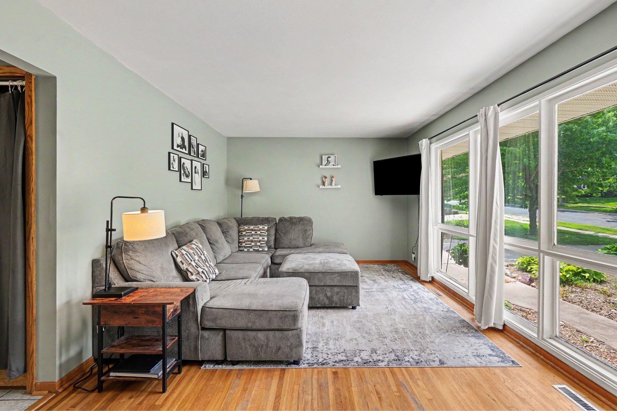 2nd image of 412 Plum St N, Northfield, MN 55057 | MLS# 7114033