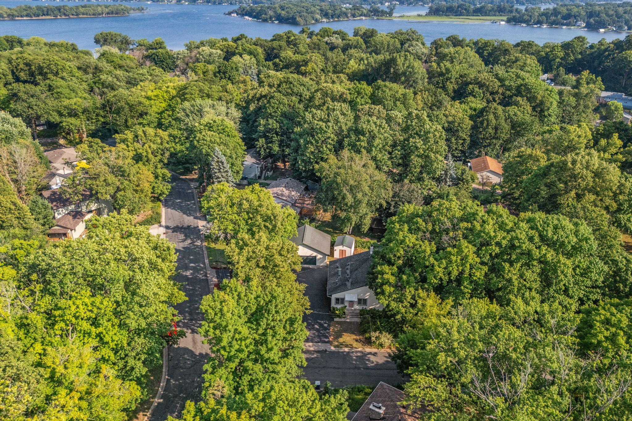 2nd image of 4753 Burns Rd, Mound, MN 55364 | MLS# 7114050