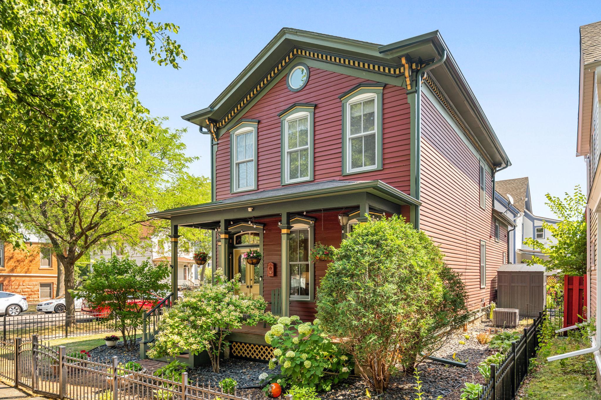 1st image of 82 Leech St, Saint Paul, MN 55102 | MLS# 7114107