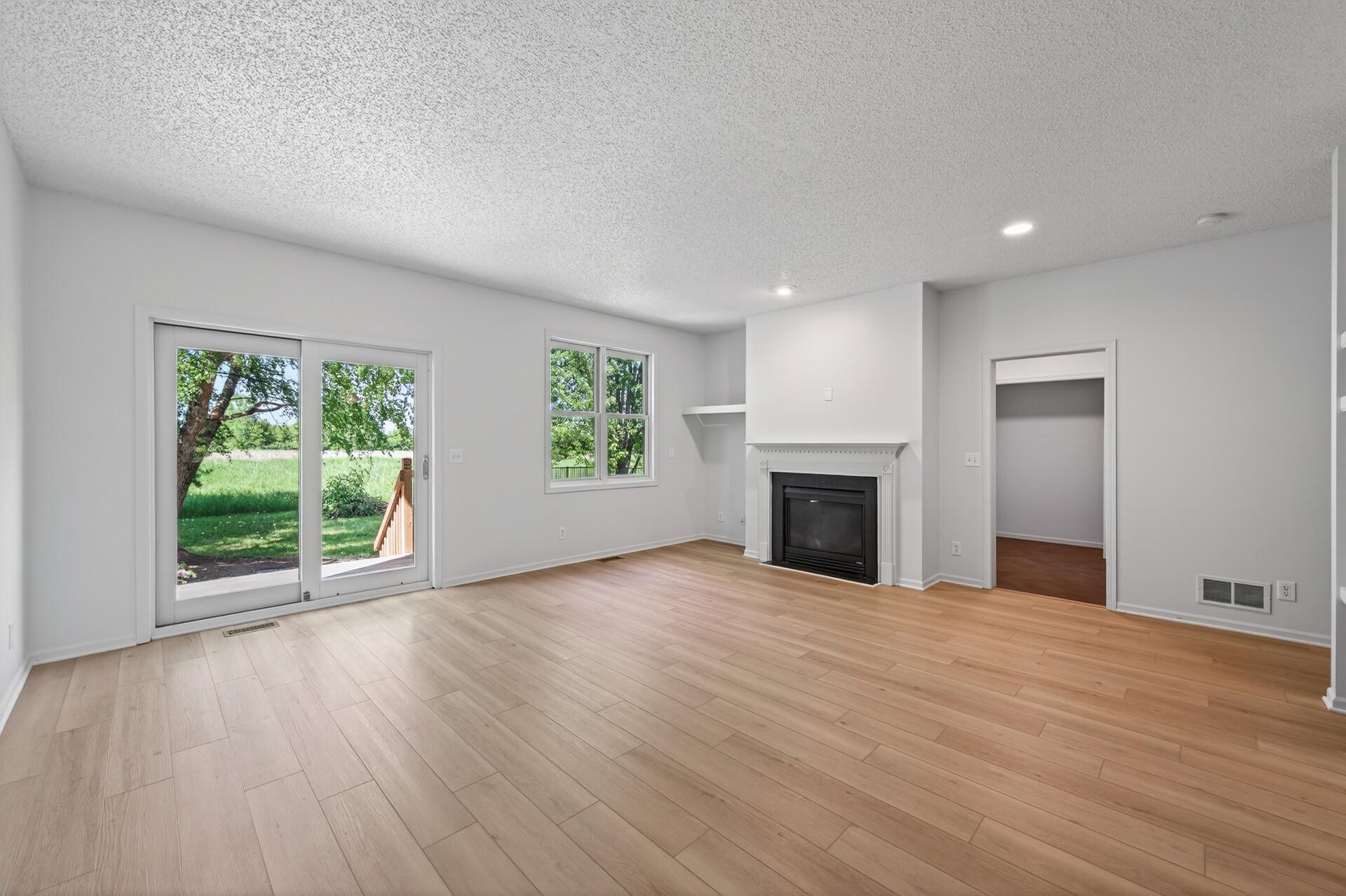5th image of 11374 Balsam Wy, Saint Paul, MN 55129 | MLS# 7114147