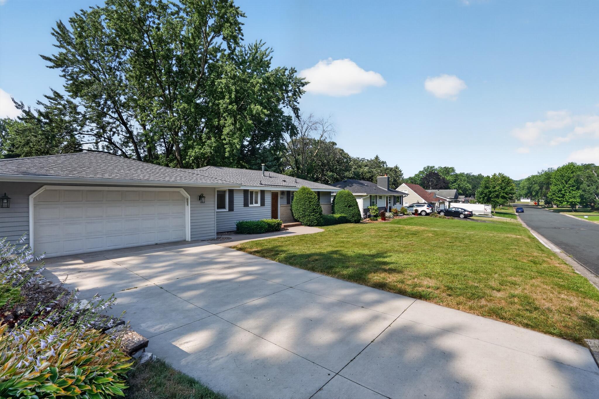 Homes for sale in Bloomington, MN | 2009 W 83Rd St, Bloomington, MN 55431 | MLS# 7114181