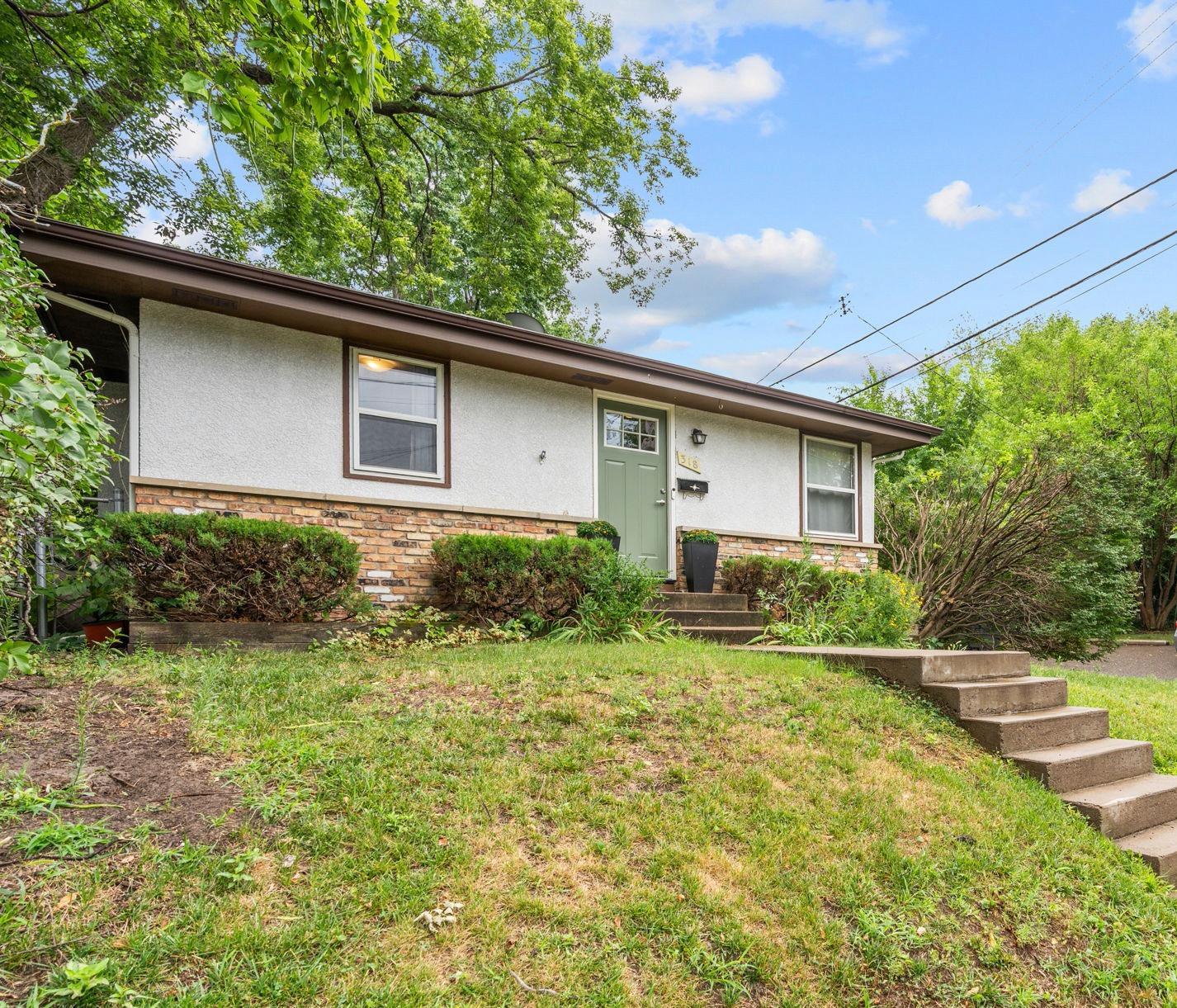 1st image of 318 8th Ave Ne, Minneapolis, MN 55413 | MLS# 7114207