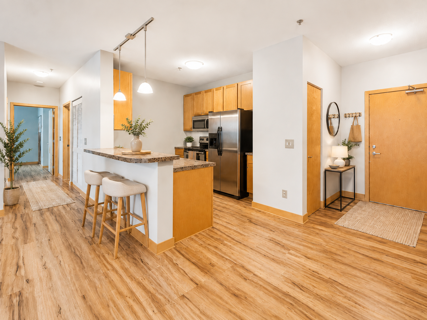 1st image of 2900 University Ave Se #300, Minneapolis, MN 55414 | MLS# 7114219