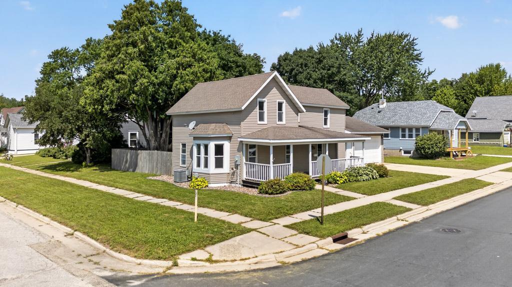 2nd image of 112 S Hudson Ave, Spring Valley, MN 55975 | MLS# 7114301