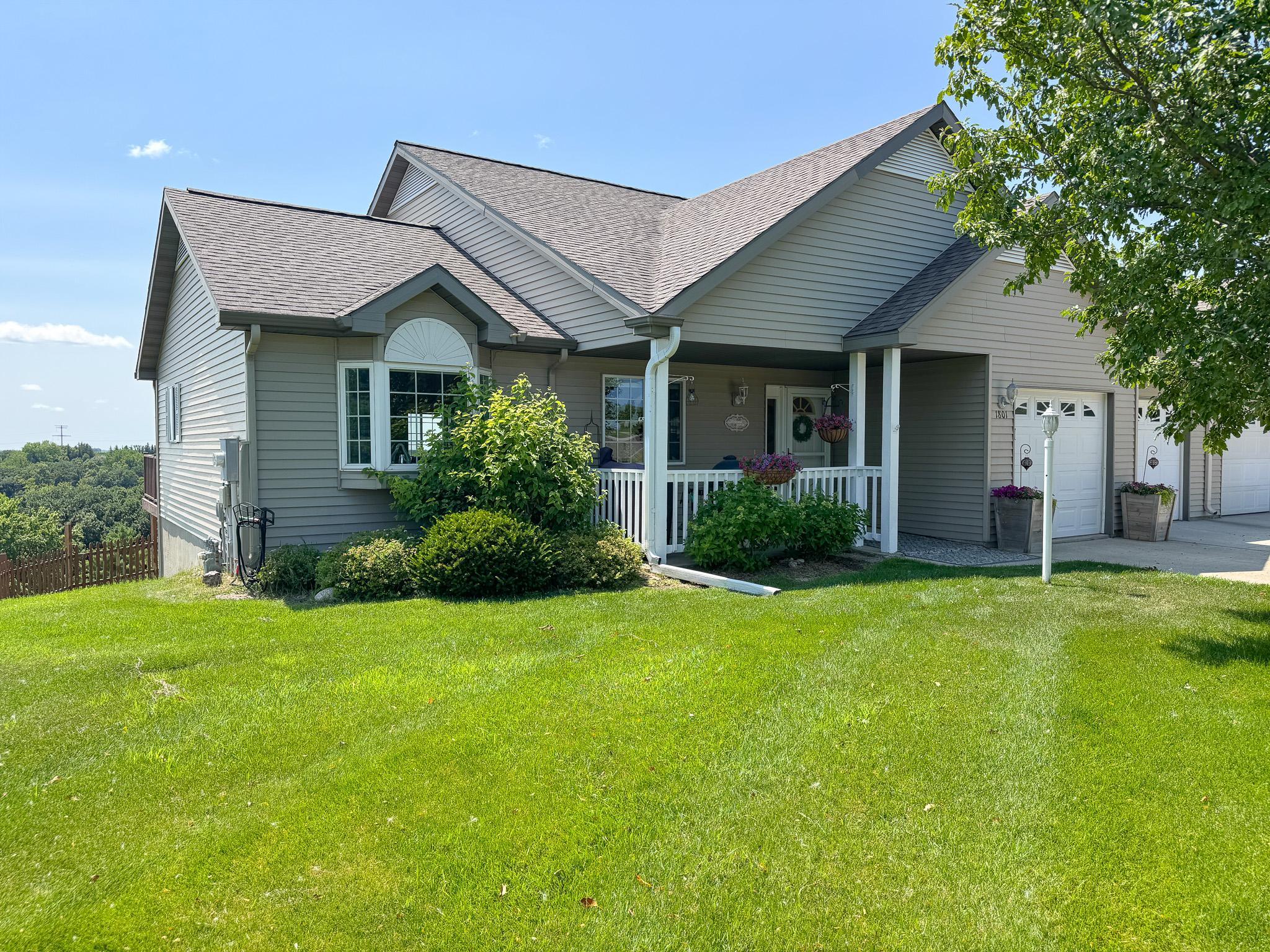 2nd image of 1801 Aspen Ln, Fergus Falls, MN 56537 | MLS# 7114337