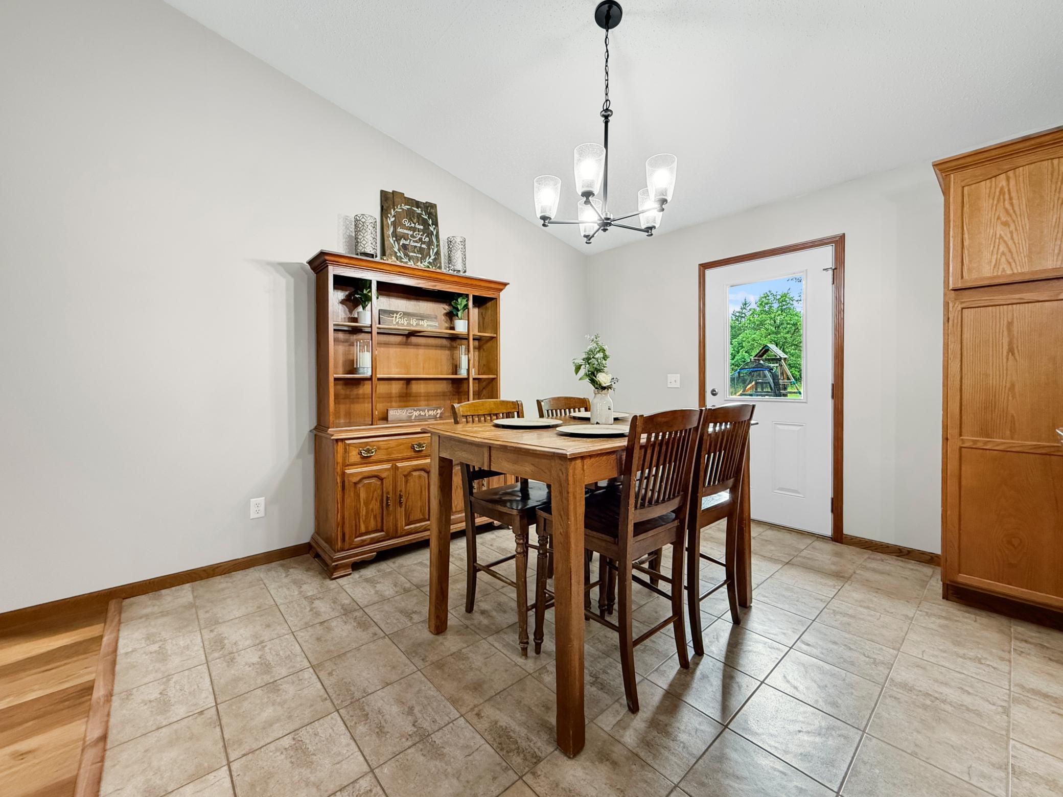 5th image of 4437 Scotchpine Ct Nw, Bemidji, MN 56601 | MLS# 7114398
