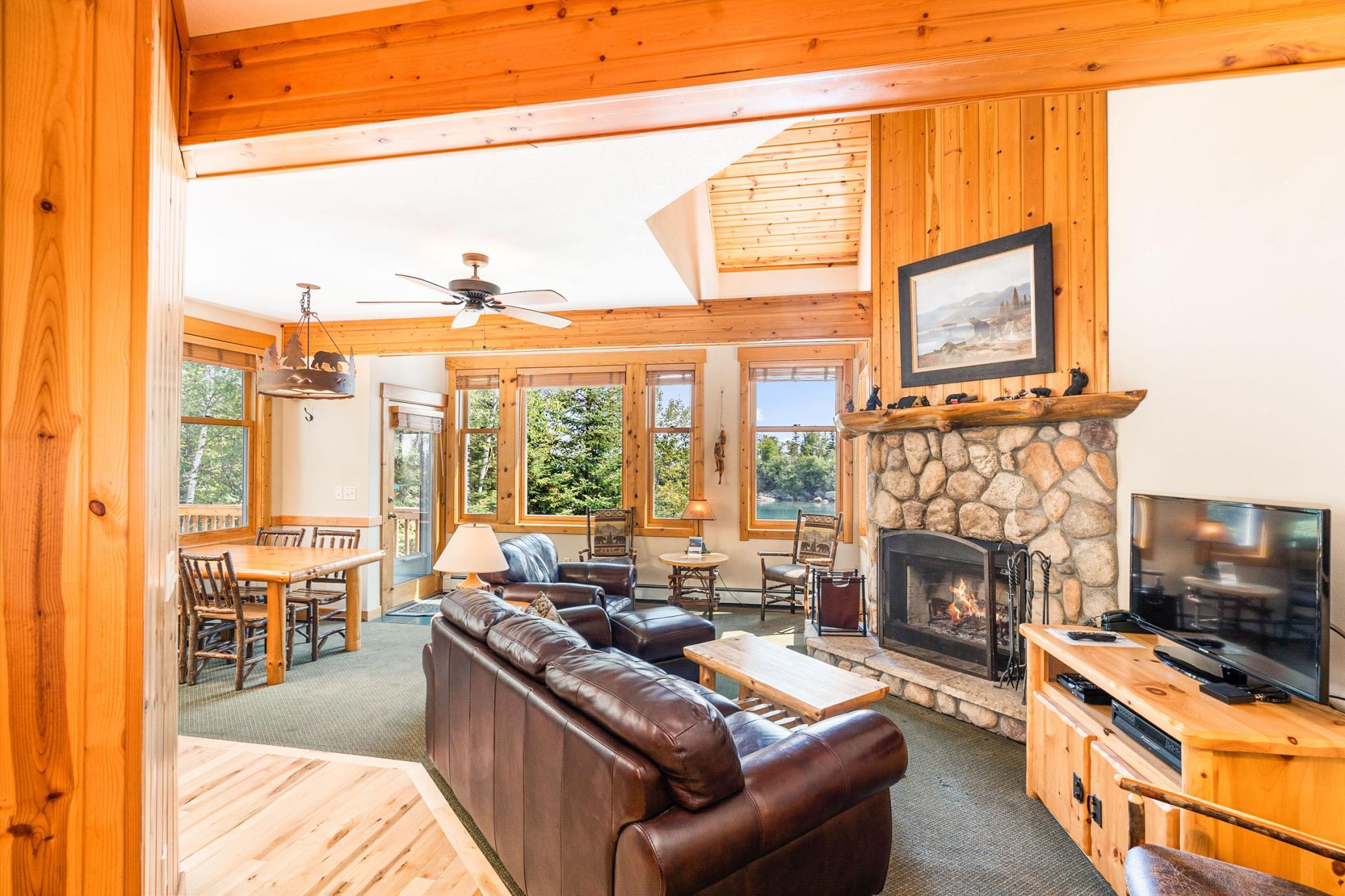4th image of 4576 Cove Side Cottages #410, Beaver Bay, MN 55616 | MLS# 7114418