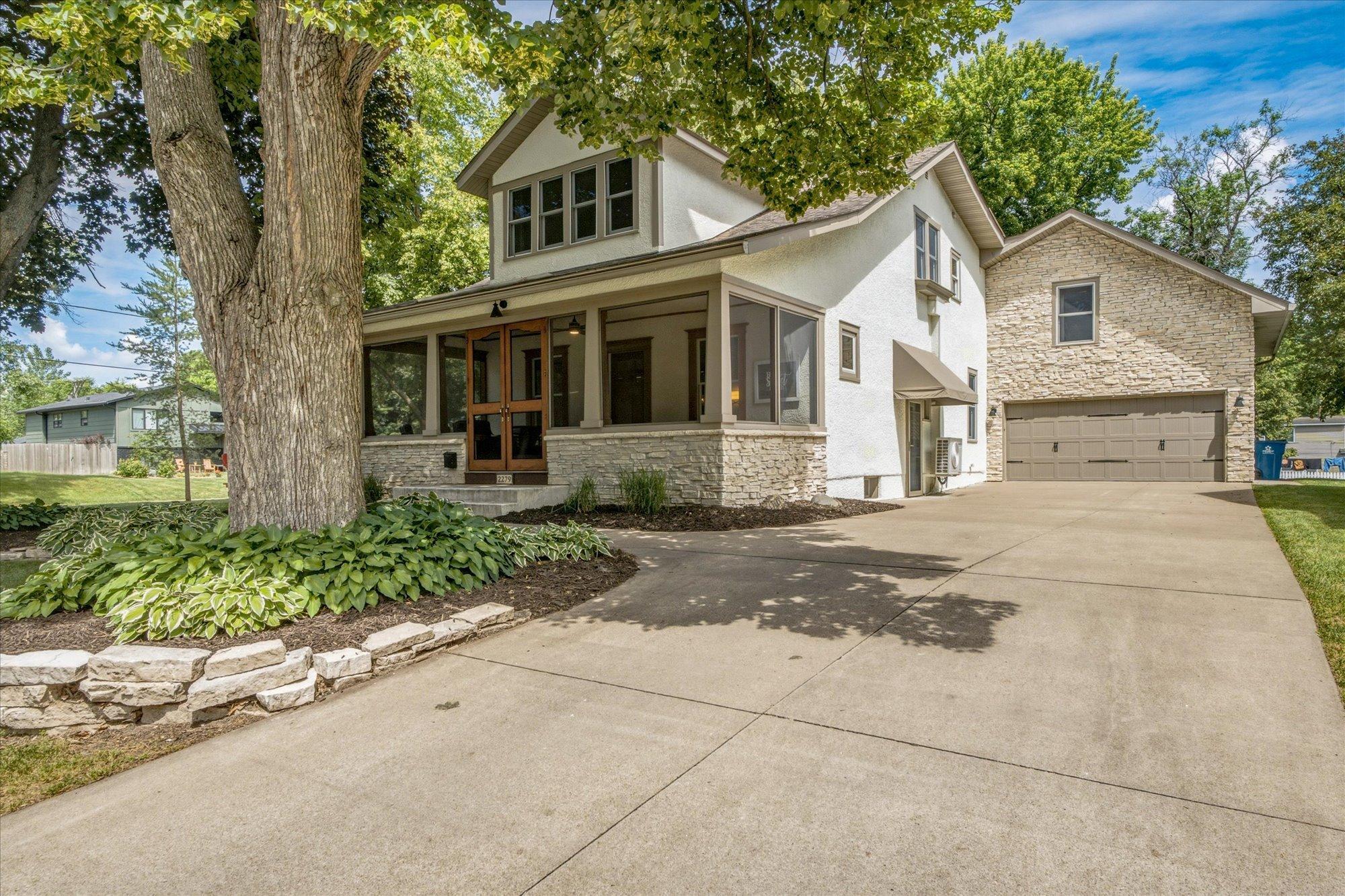 1st image of 2279 8th St, Saint Paul, MN 55110 | MLS# 7114422
