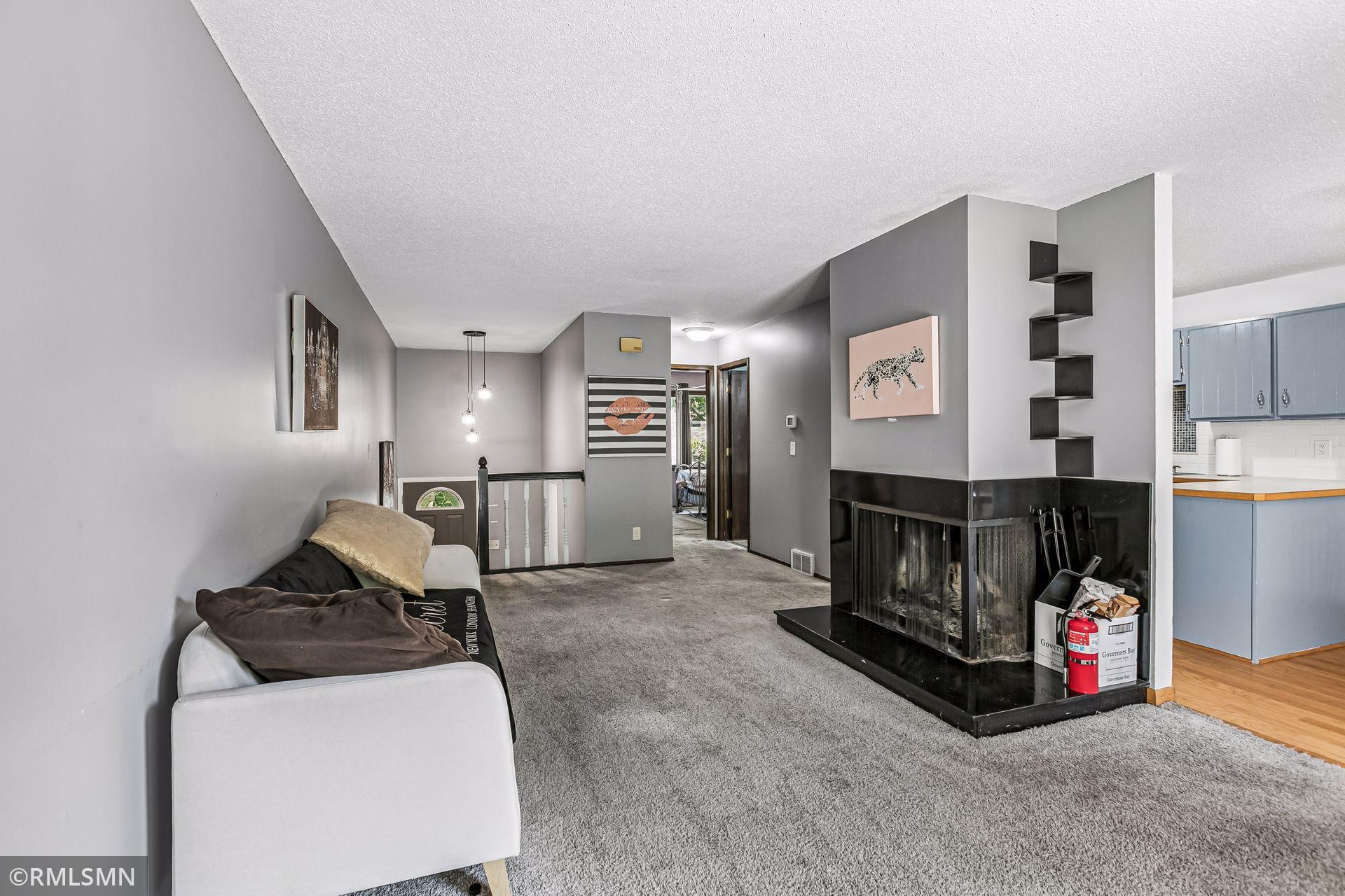 5th image of 4384 Arden View Ct, Arden Hills, MN 55112 | MLS# 7114428