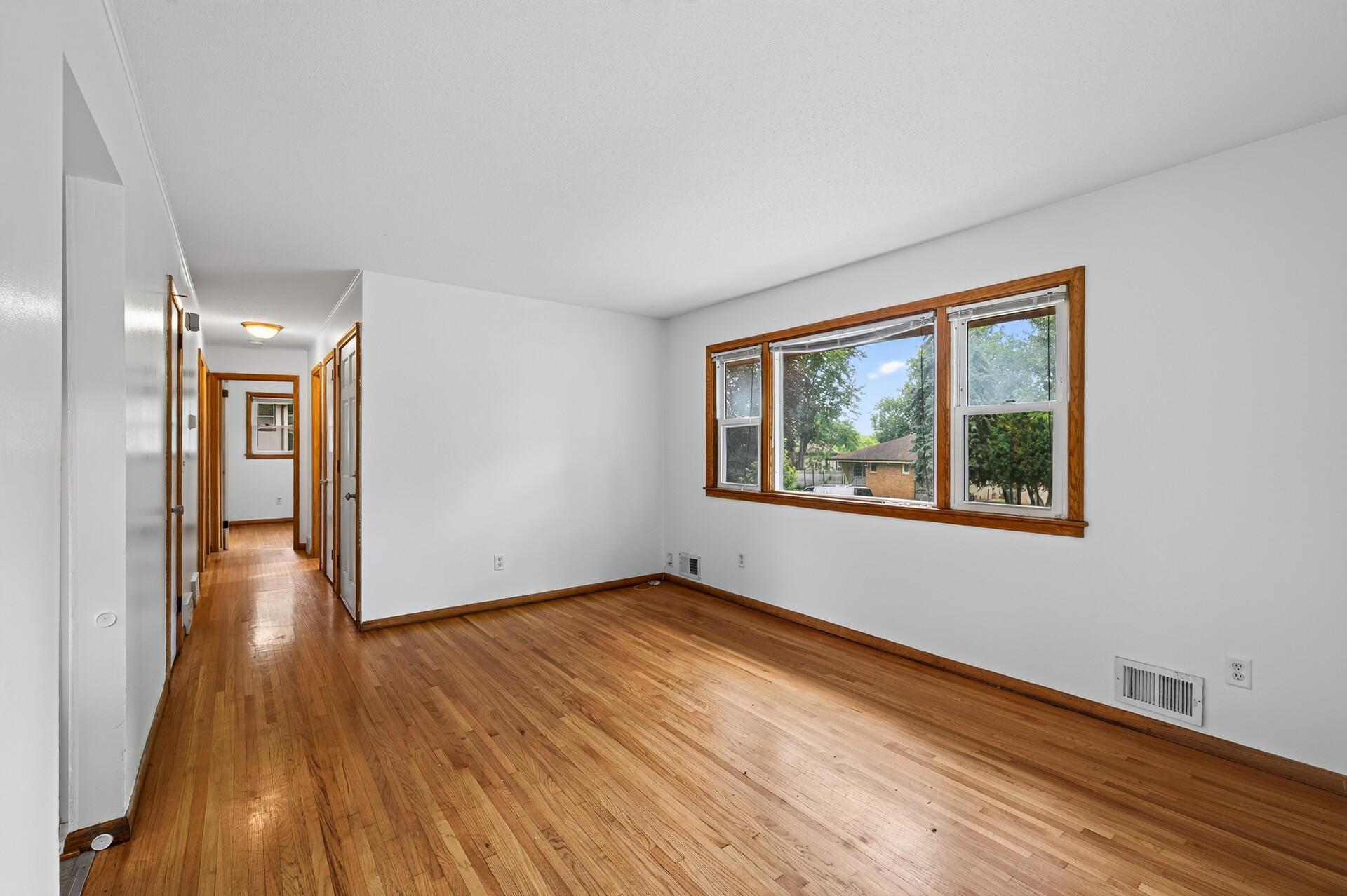 5th image of 4509 Fillmore St Ne, Minneapolis, MN 55421 | MLS# 7114454