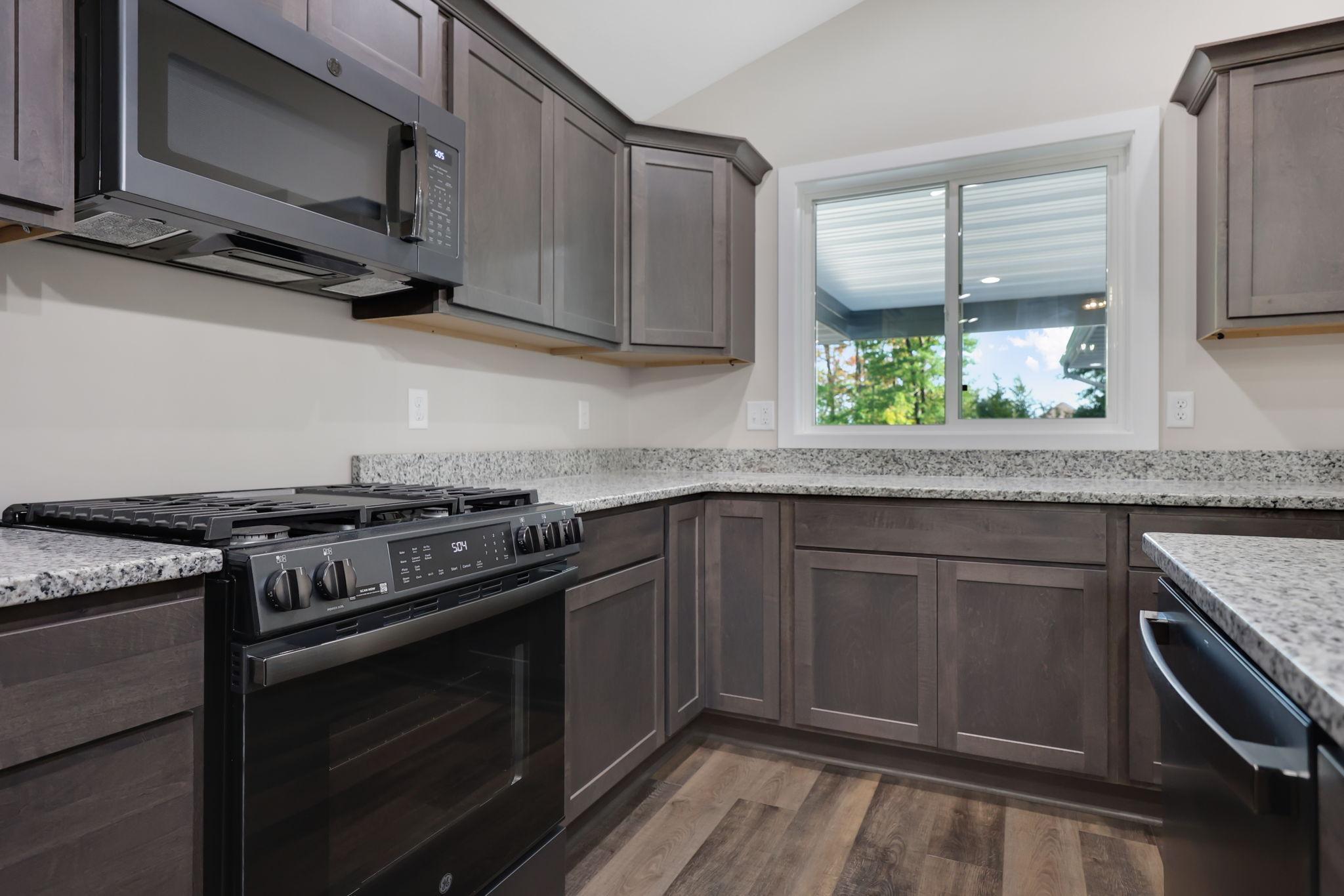 4th image of 331 Gateway Pkwy, Osceola, WI 54020 | MLS# 7114465