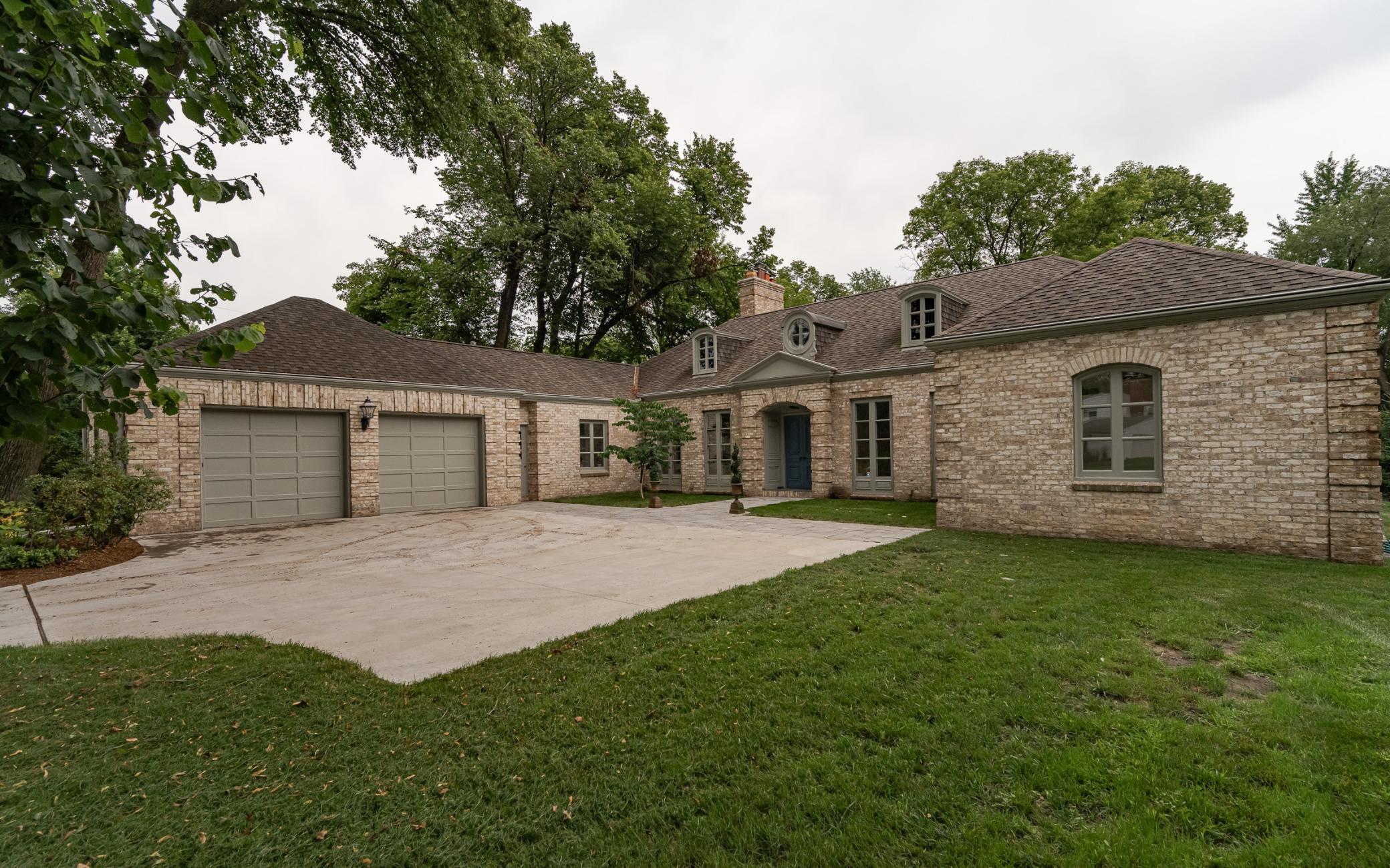 60th image of 910 Folwell Dr Sw, Rochester, MN 55902 | MLS# 7114473