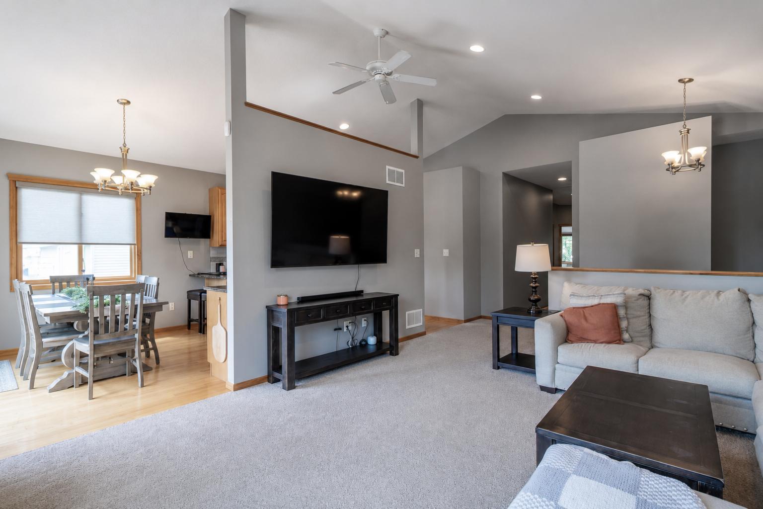 3rd image of 109 Cougar Dr, Mankato, MN 56001 | MLS# 7114477