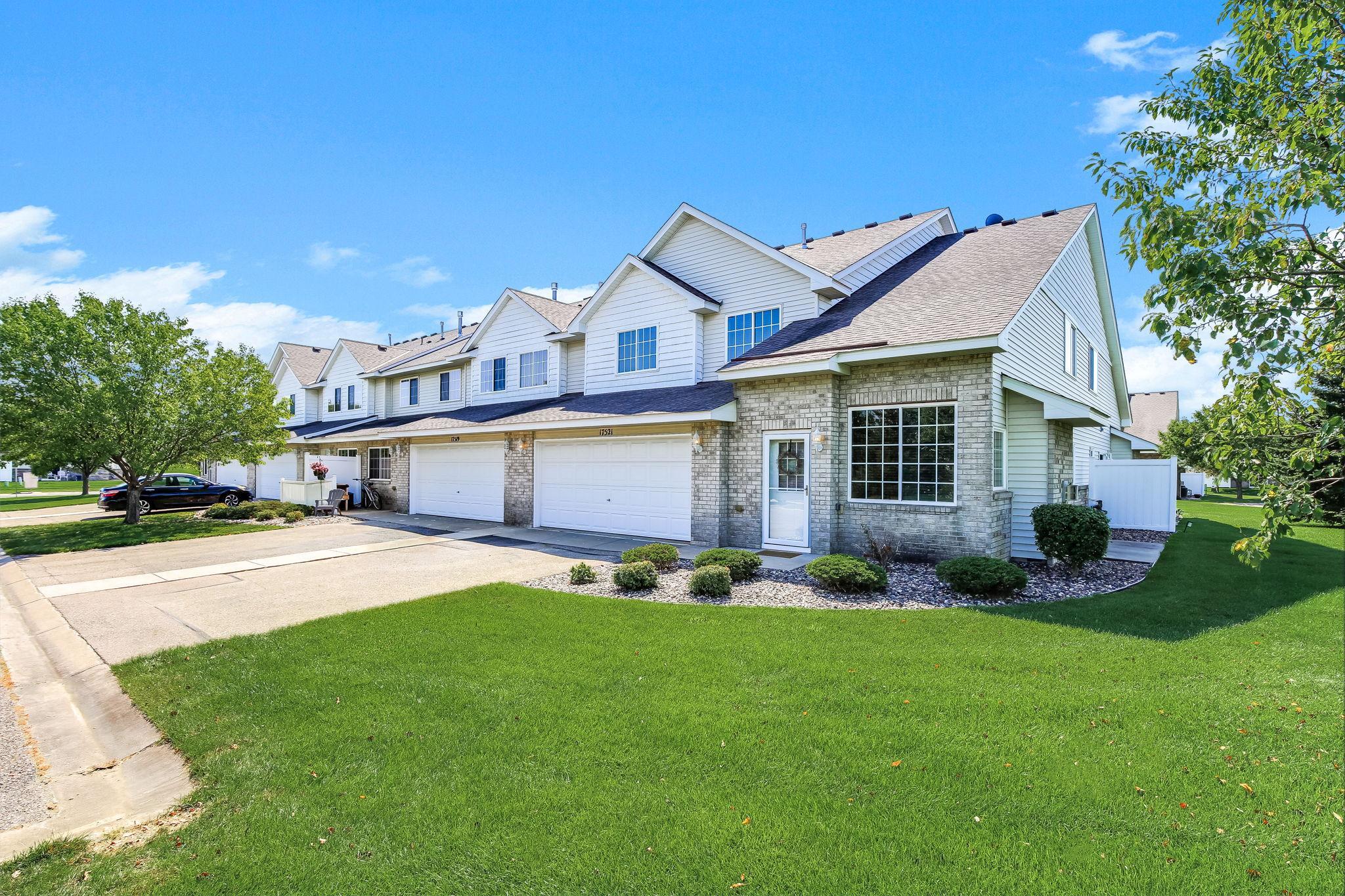 2nd image of 17521 Gillette Wy #11081, Lakeville, MN 55044 | MLS# 7114498